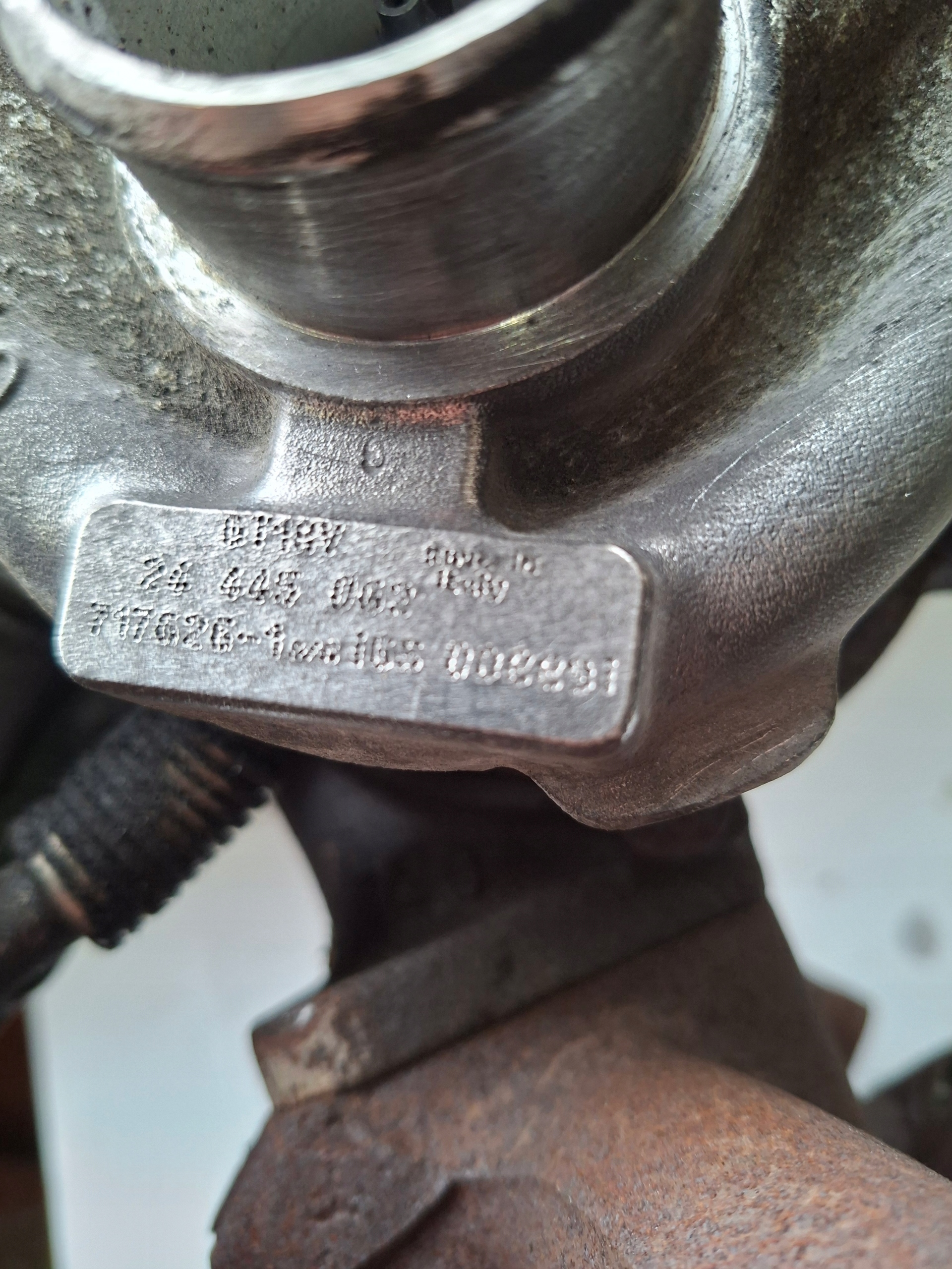 turbo OPEL VECTRA C 24445063