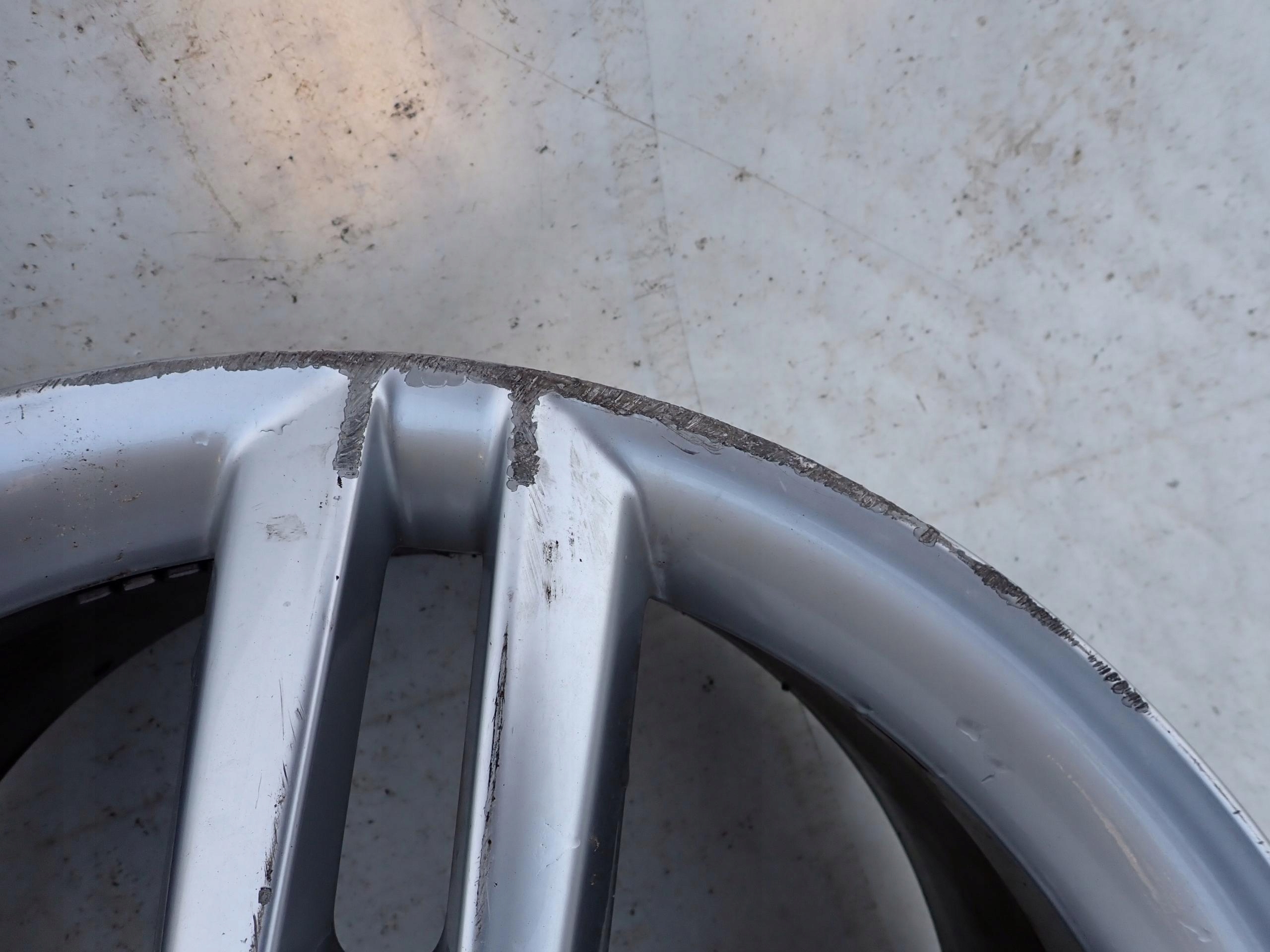 AUDI A6 4G disk 8.5JX19 19 ET45 4G0601025R