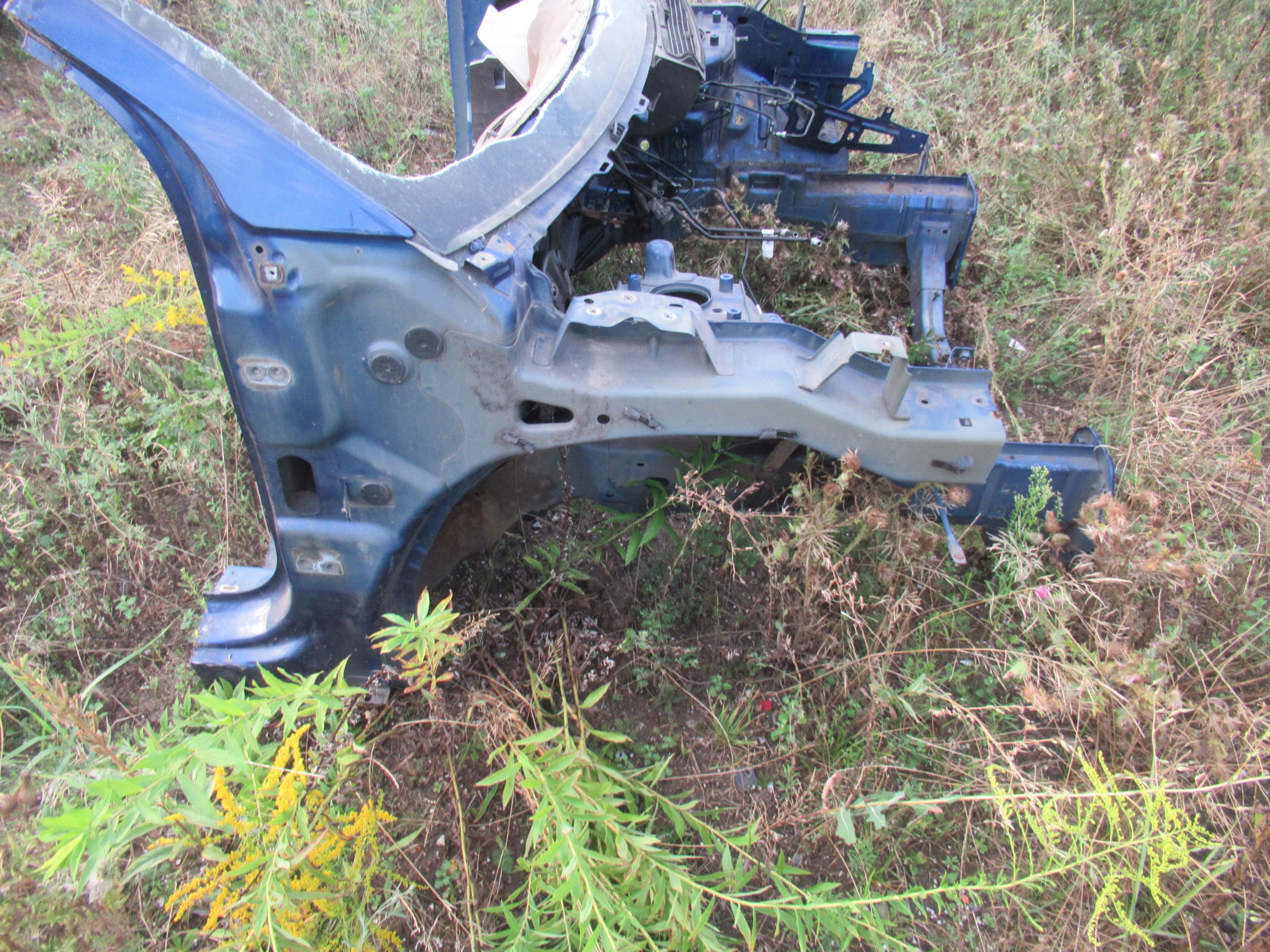 ЧЕТВЕРТИНА ЛОНЖЕРОН ПРАВА ДЖОУРНЕЙ СВОБОДА