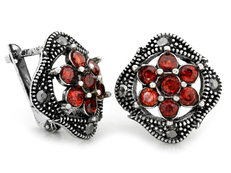 Náušnice pro ženy ze stříbra 925, červené zirkony, rhodiované, 3.80 g