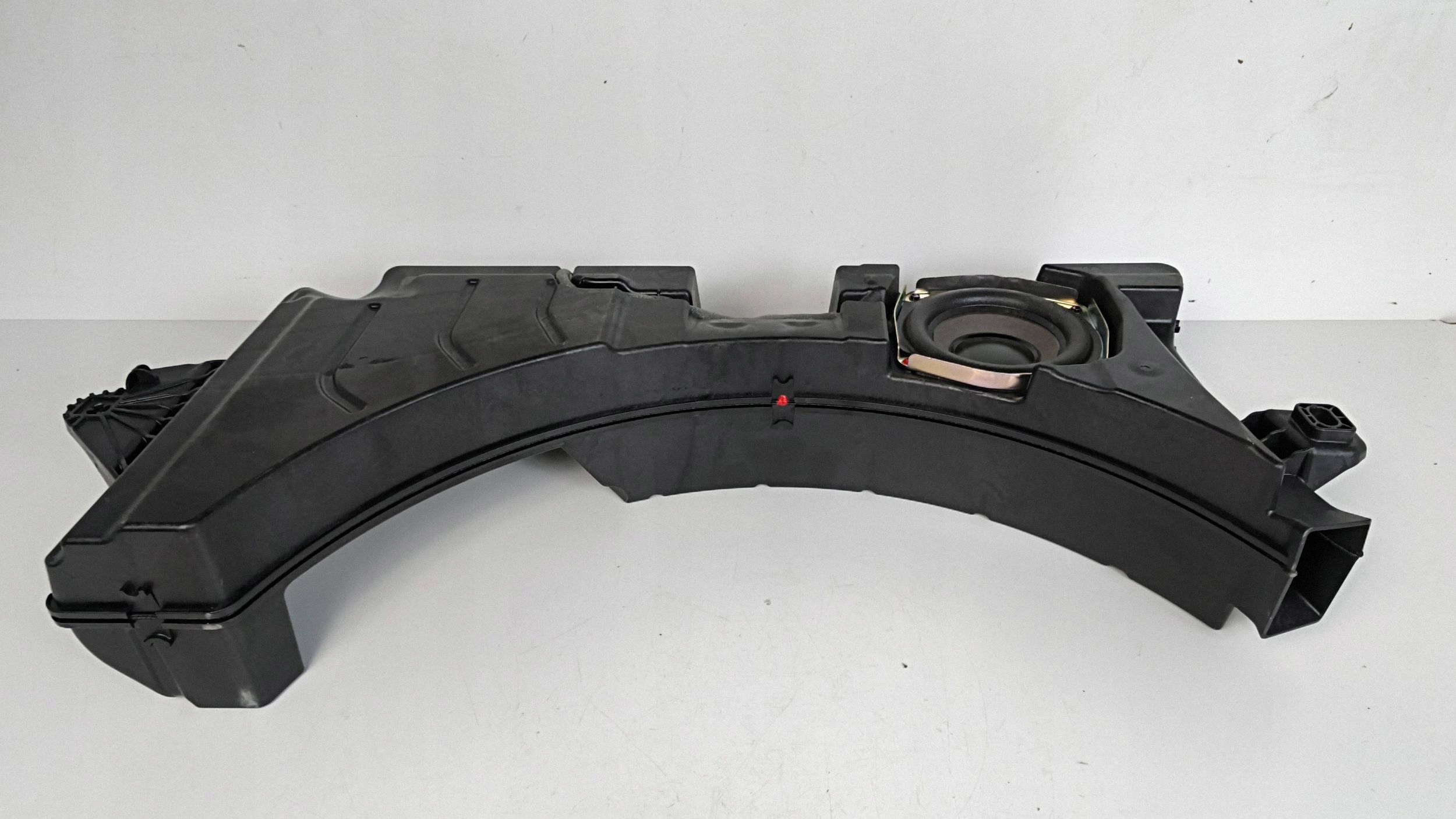 Opel Astra K Subwoofer speaker BOSE 39126737