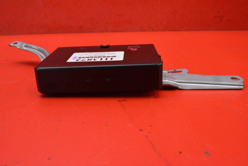 control unit module door left front 89222-50280 LEXUS LS 4 IV LS600H 06-09