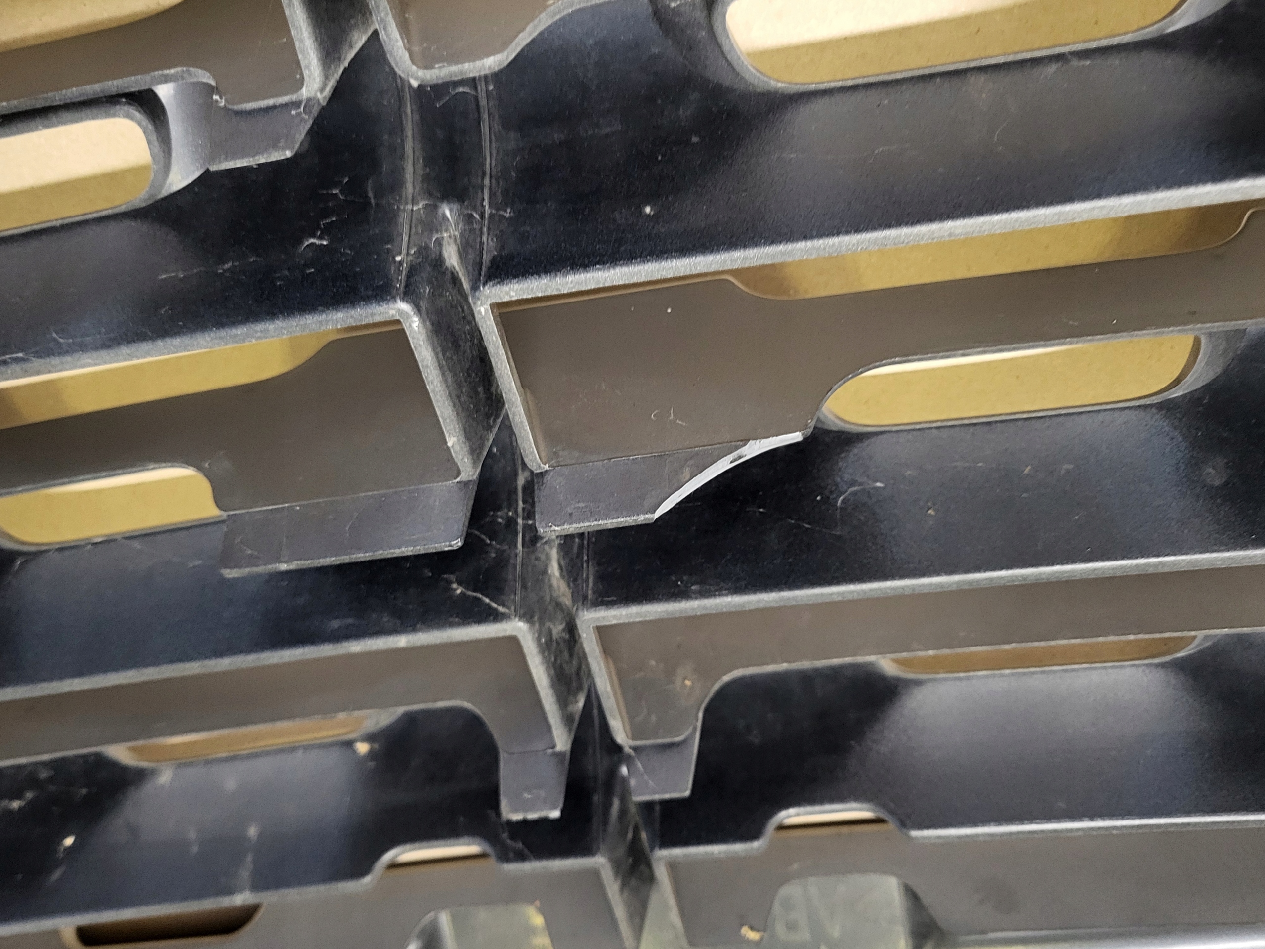 grill grille radiator grid of a bumper front RENAULT MASTER III 3 OE