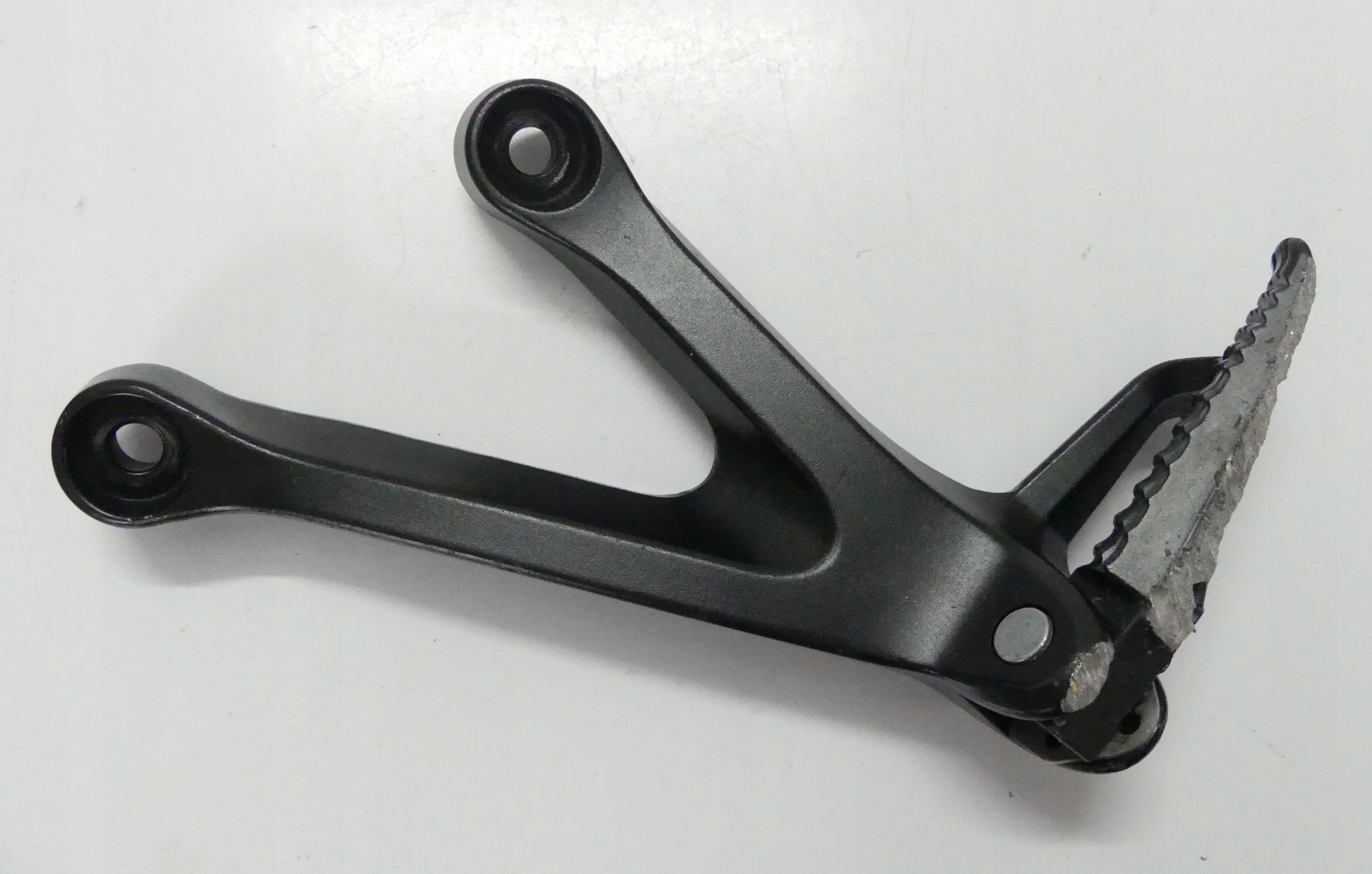 43700-17K00 4R6JH - . Набор левой задней подножки для SUZUKI GSXR 1000 L7 L8 L9