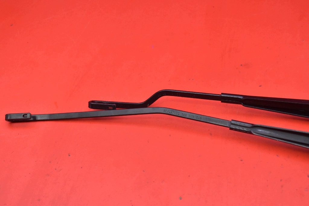 wiper arm front EU 97062802900 PORSCHE PANAMERA 970 09-13