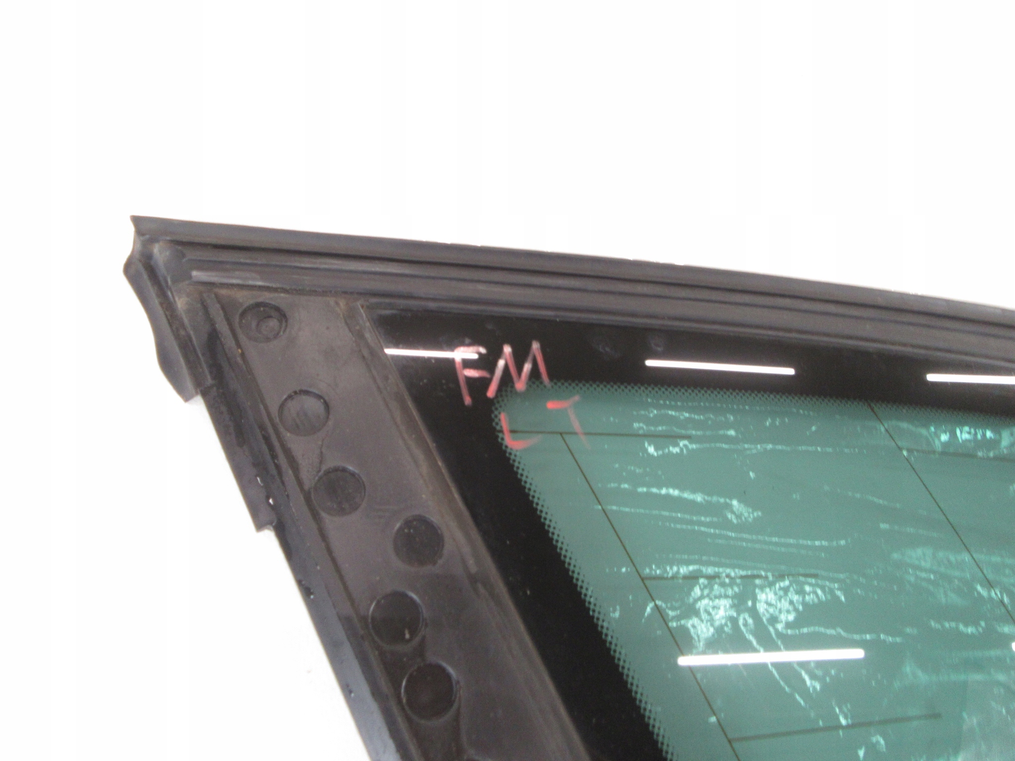 window left left rear part BMW F11 AS3 KOMBI
