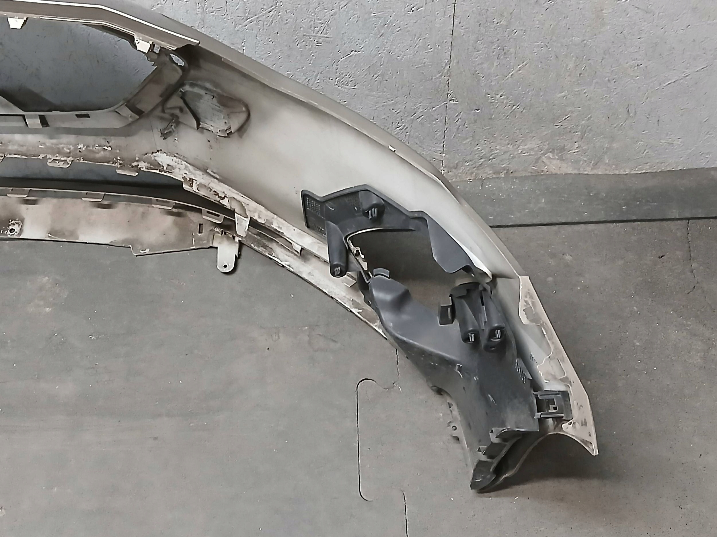 Stoßstange vorne FORD FOCUS MK4