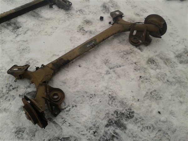 BELKA TYLNA OŚ PEUGEOT 307 1.6 HDI 90KM SW KOMBI Producent Peugeot OE