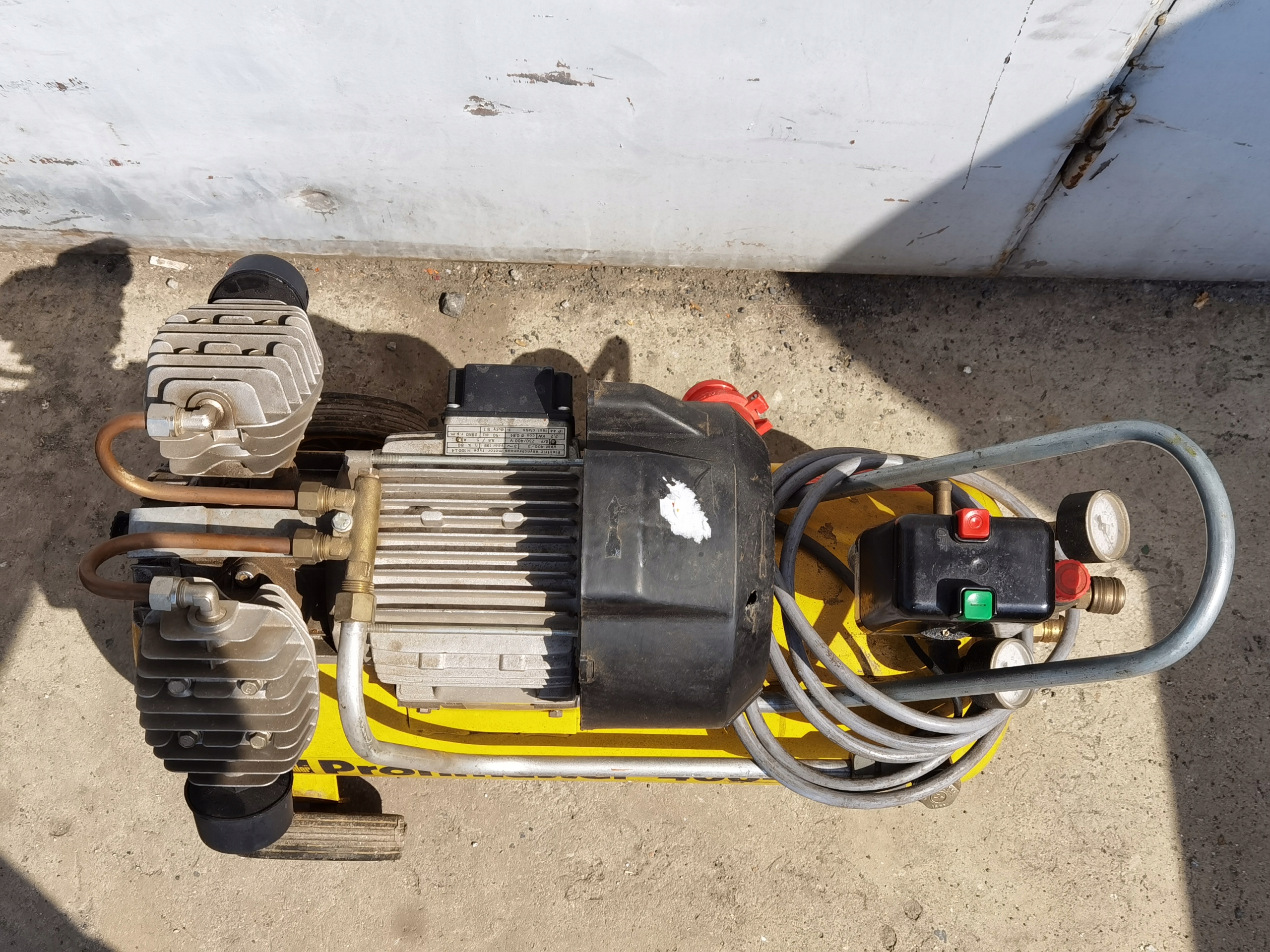 Kompresor sprężarka Schneider Profimaster 400-40 Kod producenta Profimaster 400-40 D-F