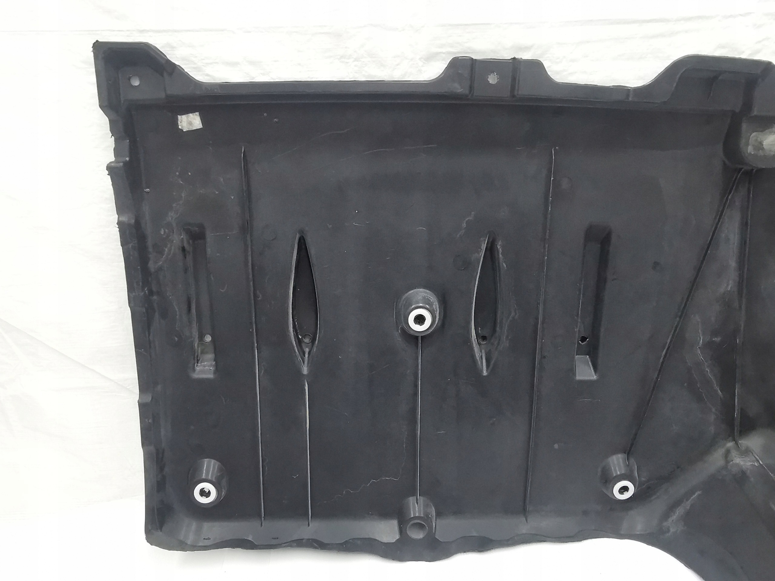 cover chassis TOYOTA AURIS II E21 / 58399-02170