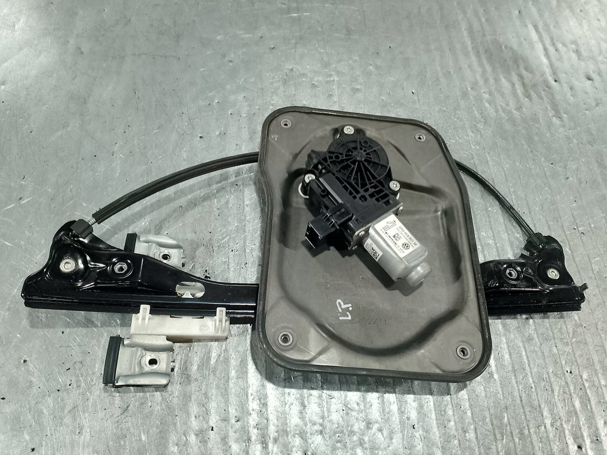 PODNOŚNIK SZYBY LEWY PRZÓD SKODA FABIA II LIFT 6R0959801M