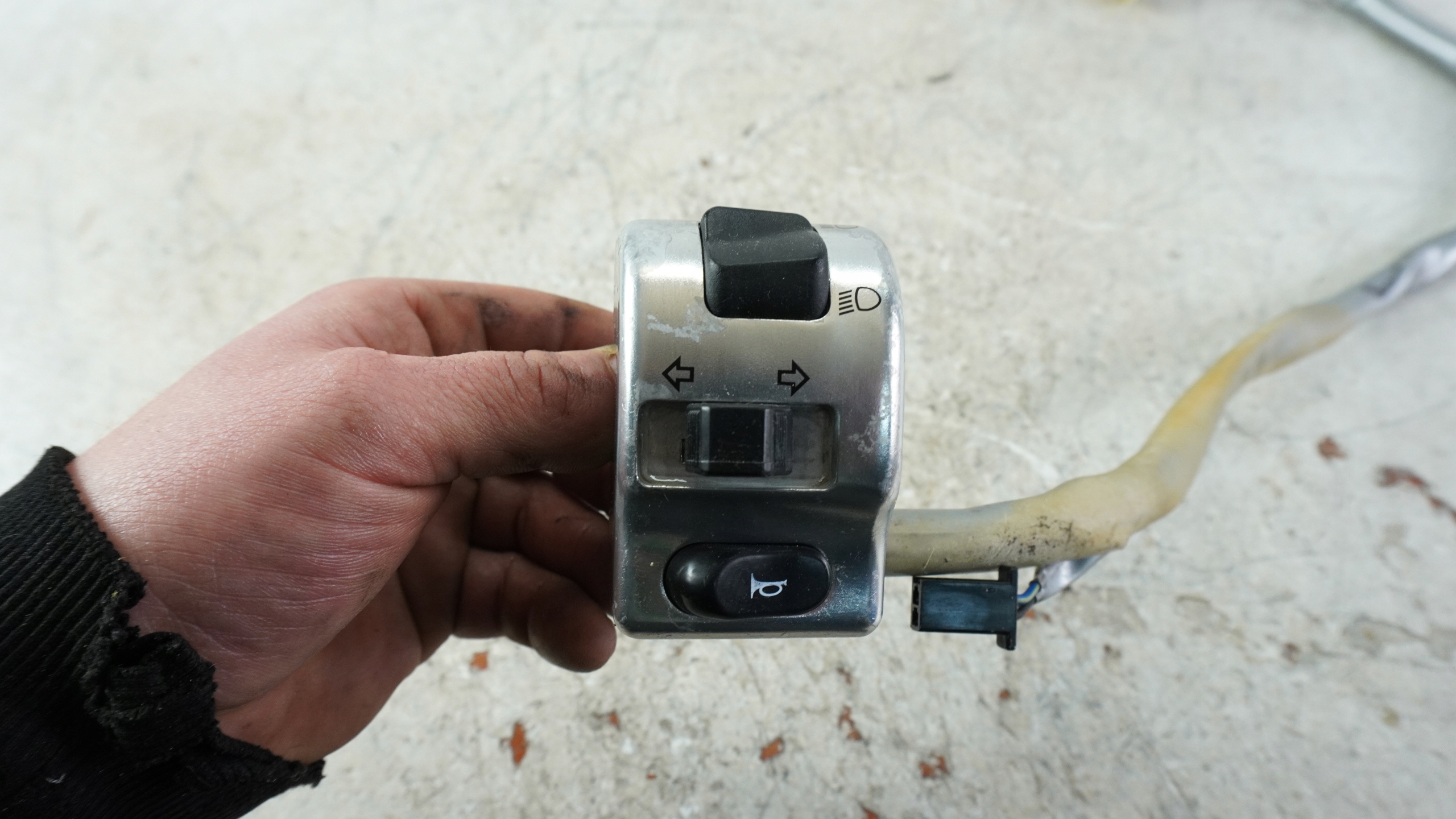 Yamaha Drag Star XVS 650 Przełącznik Lewy Świateł