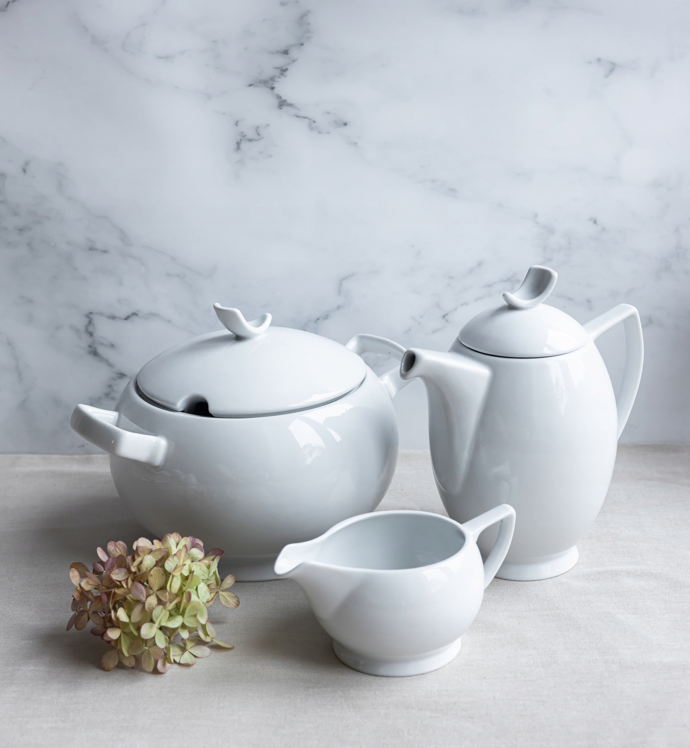 Lubiana Boss Serwis Obiadowo Kawowy 75 El 12 Os Biała Porcelana