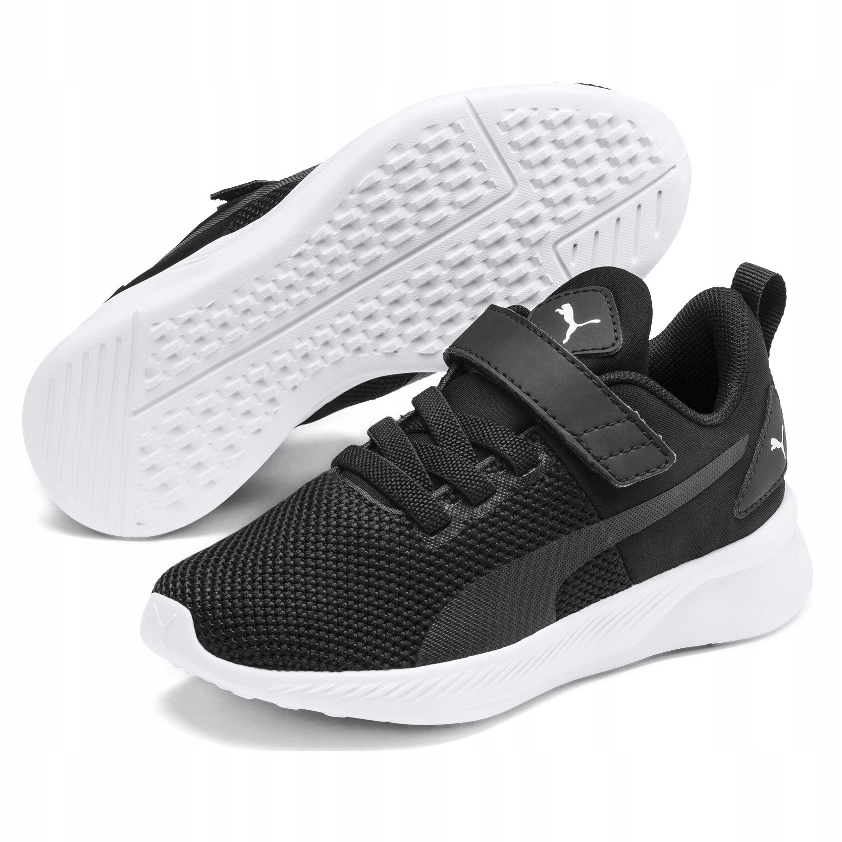 Buty dziecięce sportowe Puma Flyer Runner 19292901 rzepy lekkie czarne 28