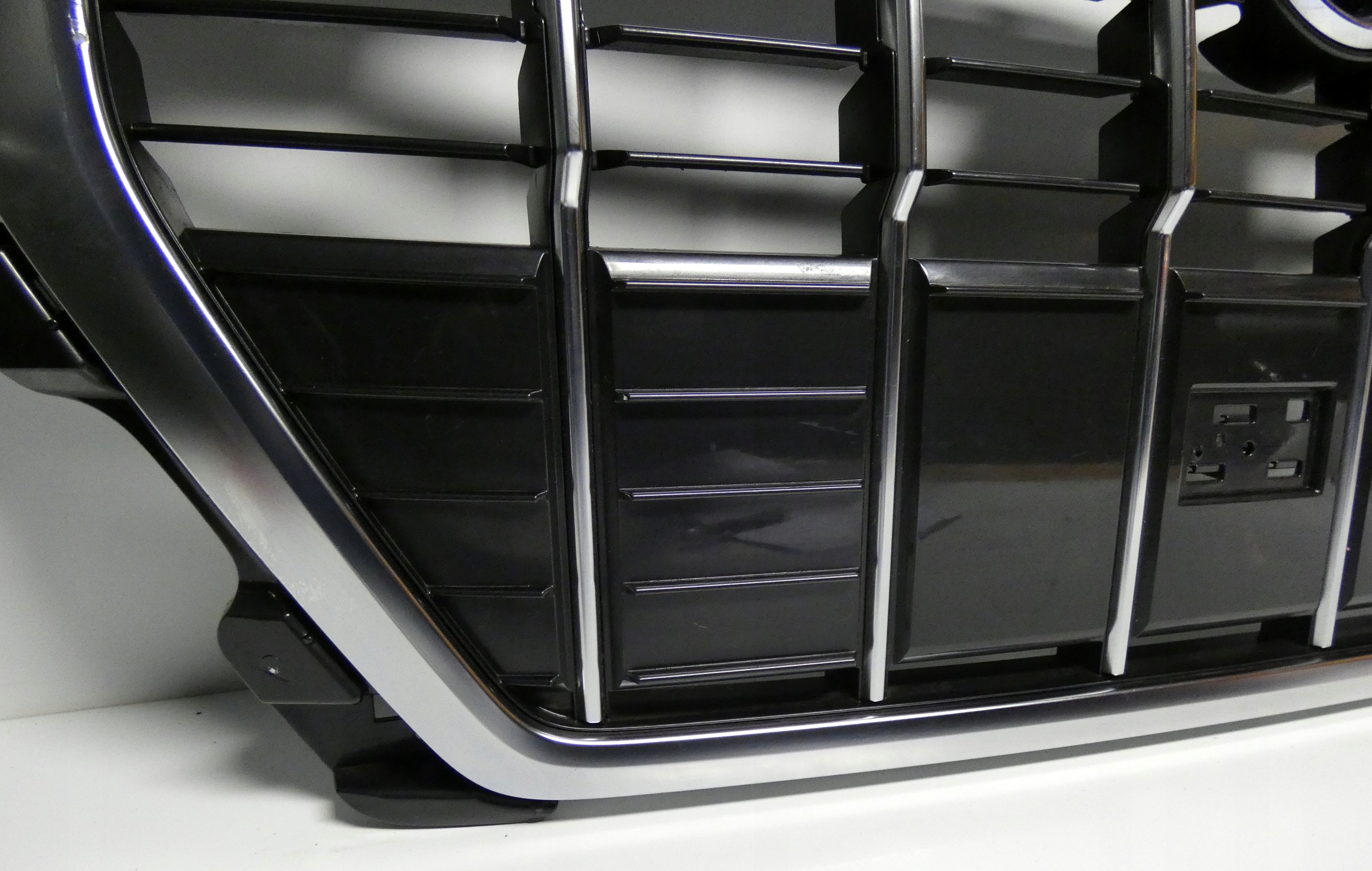 AUDI Q3 2018- SLINE 83A853651E grill grill grille
