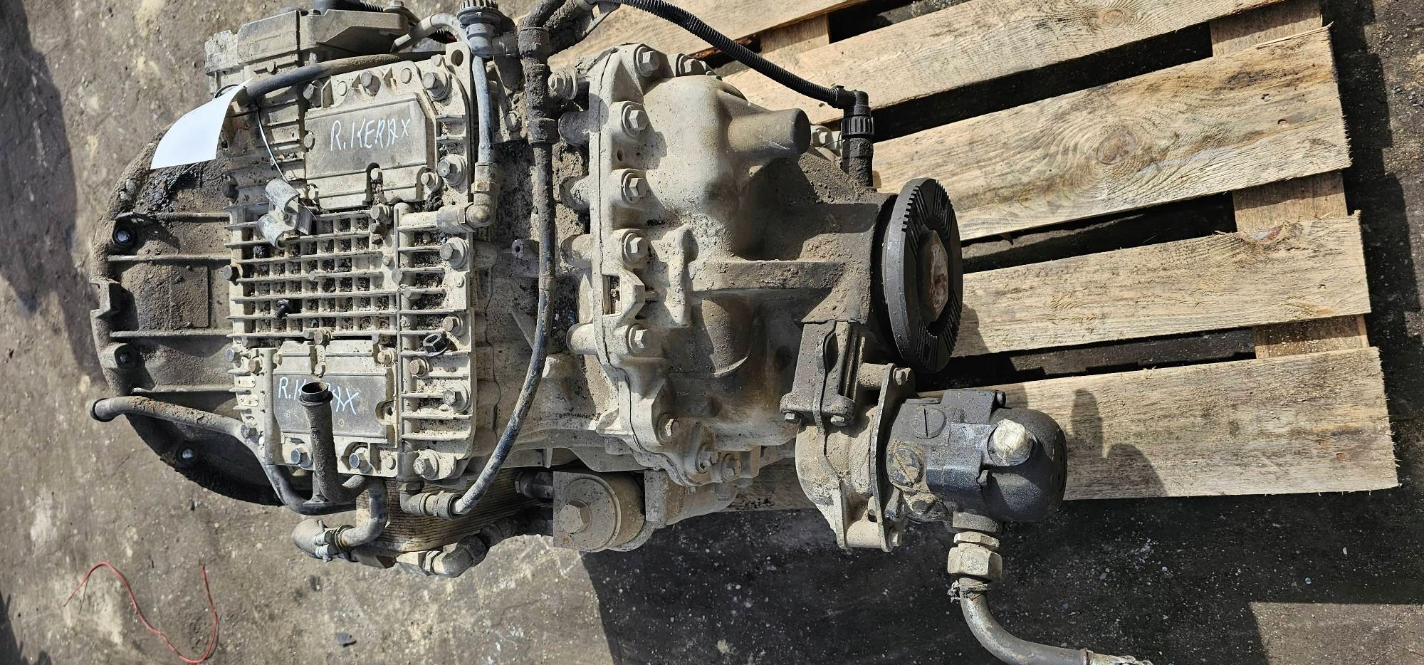 CAMBIO AT02512C 8X4 RENAULT KERAX 410 DXI