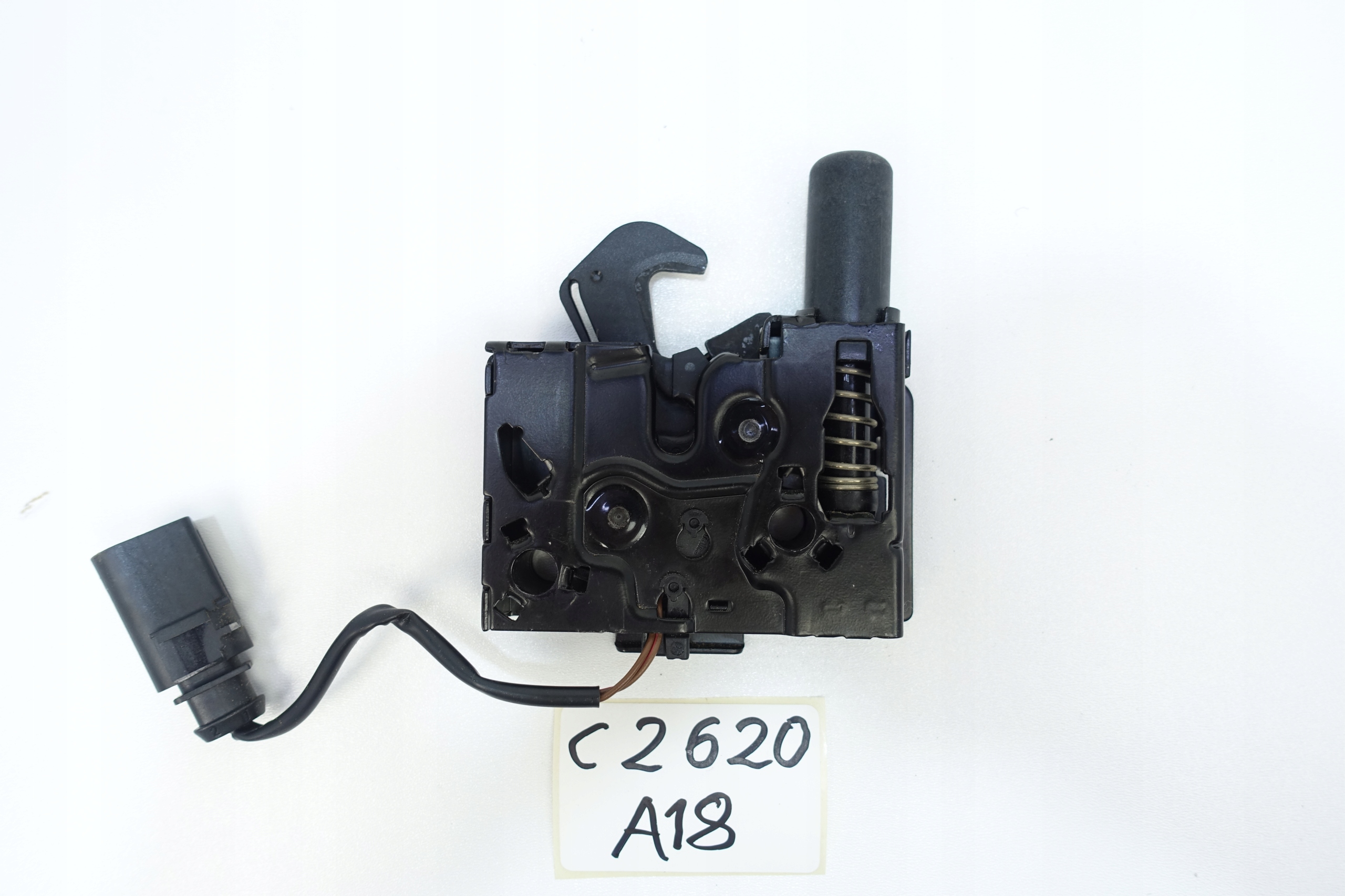 Serrure capot Avant du capot AUDI A1 82A 19