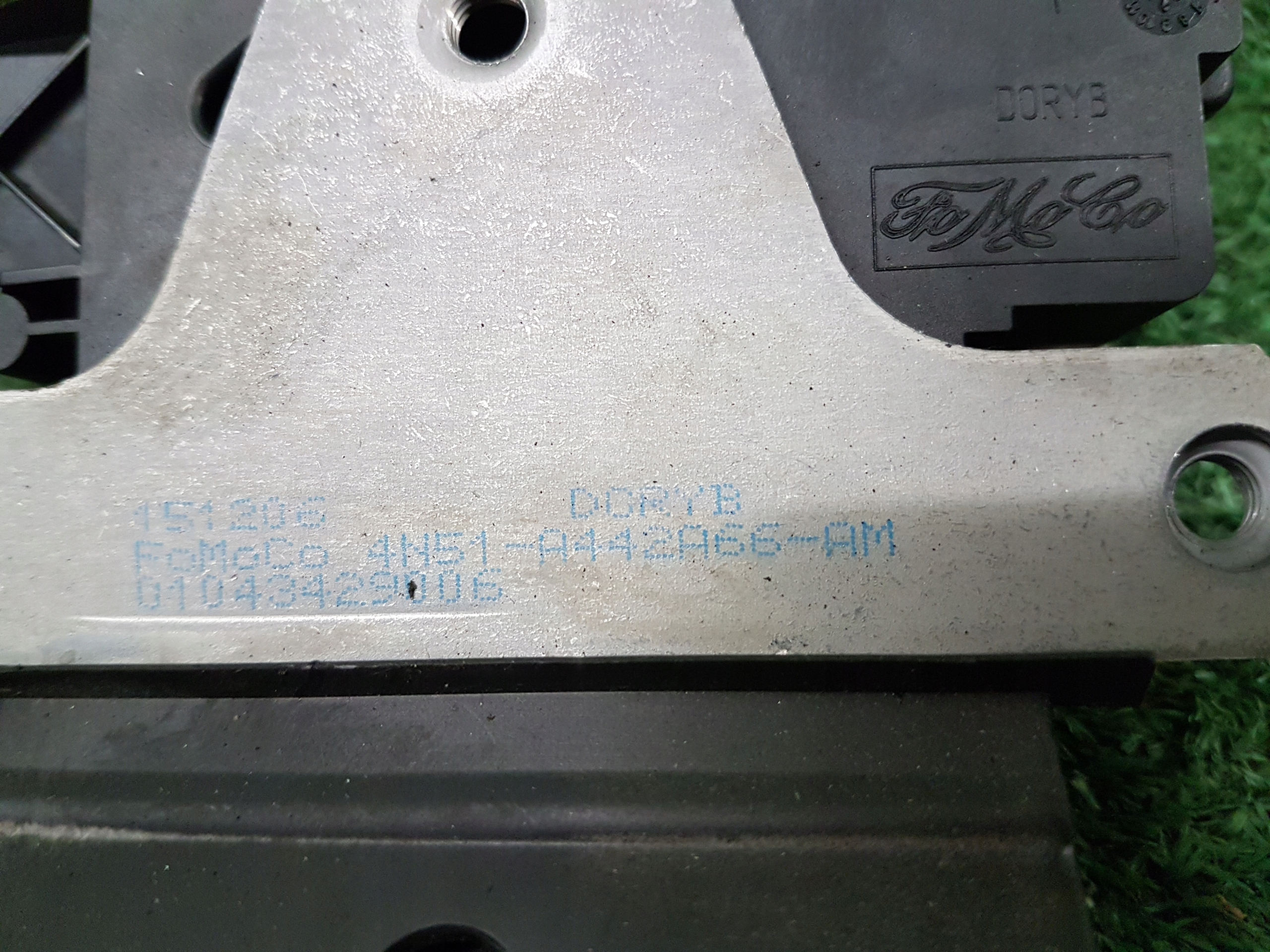 lock bonnet boot VOLVO V50 4N51-A442A66-AM