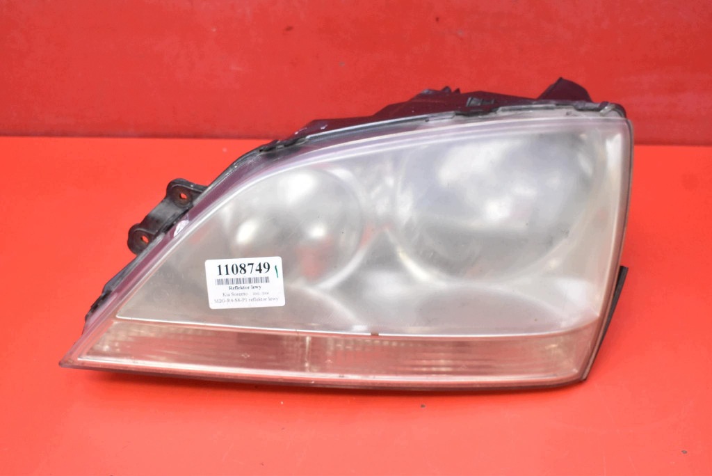 REFLEKTOR left light front EU 92101-3E0 KIA SORENTO 1 and 02-06