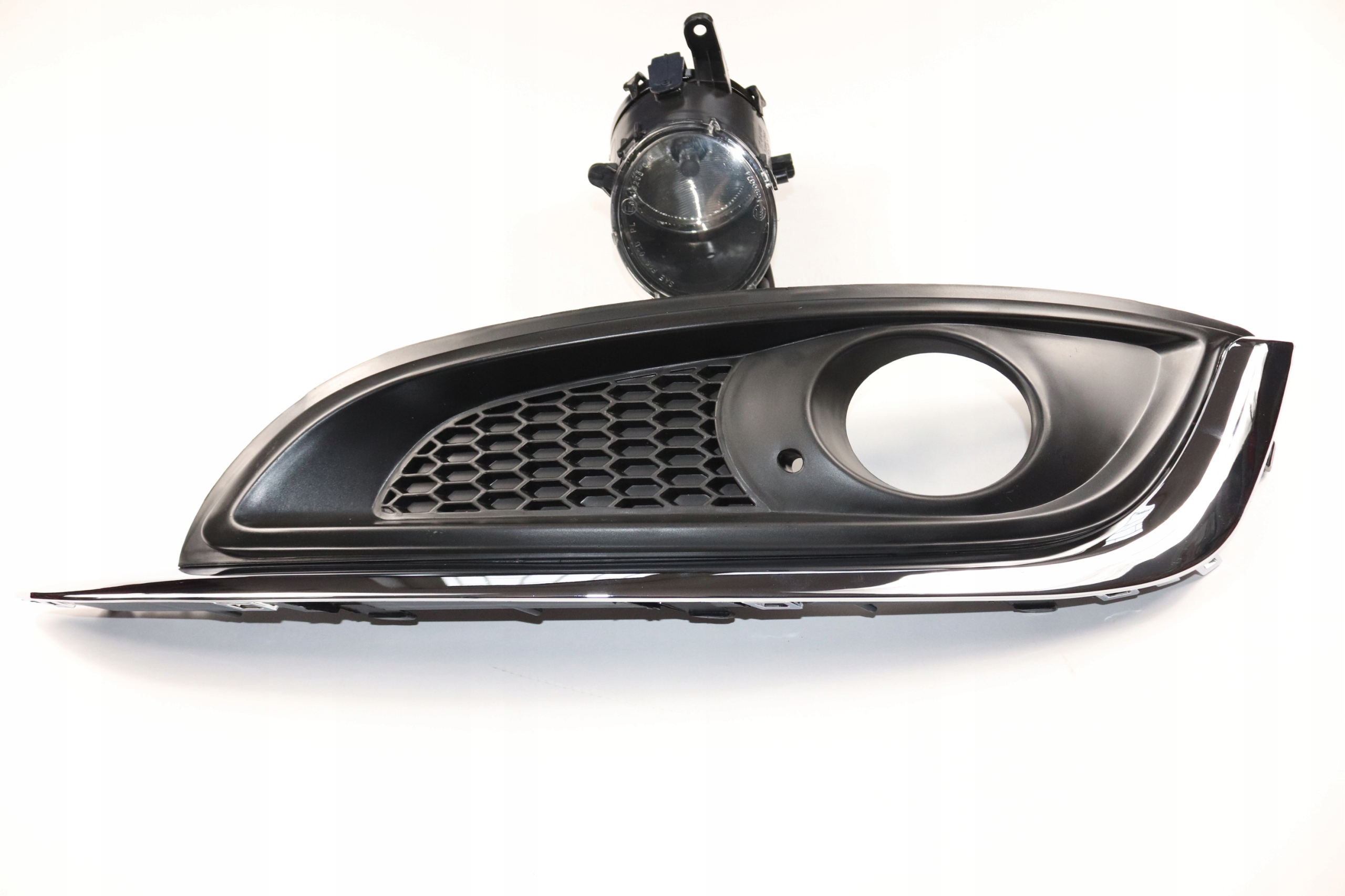 

Opel Insignia A Lift 13-17 Kratka Halogen Lewy