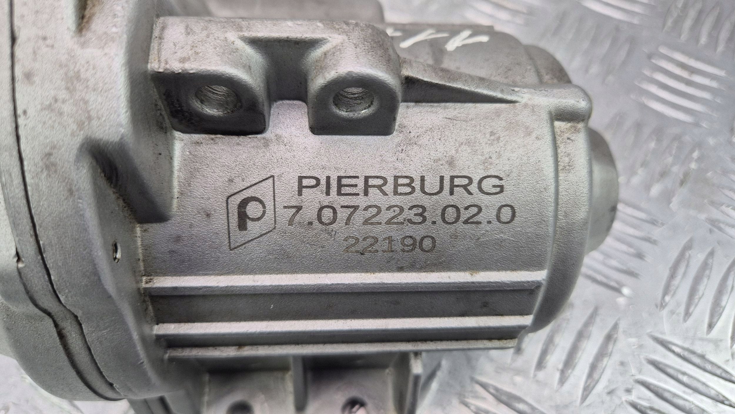 BMW X6 E71 35i water pump 707223020 N54B30A