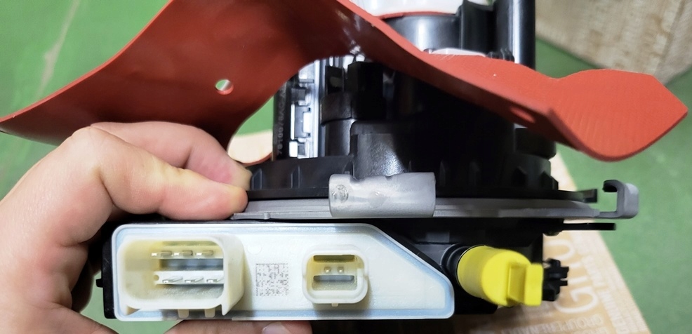 NOWY ORYGINALNY STEROWNIK POMPKA ADBLUE RENAULT KADJAR 237G00281R Typ silnika Brak informacji