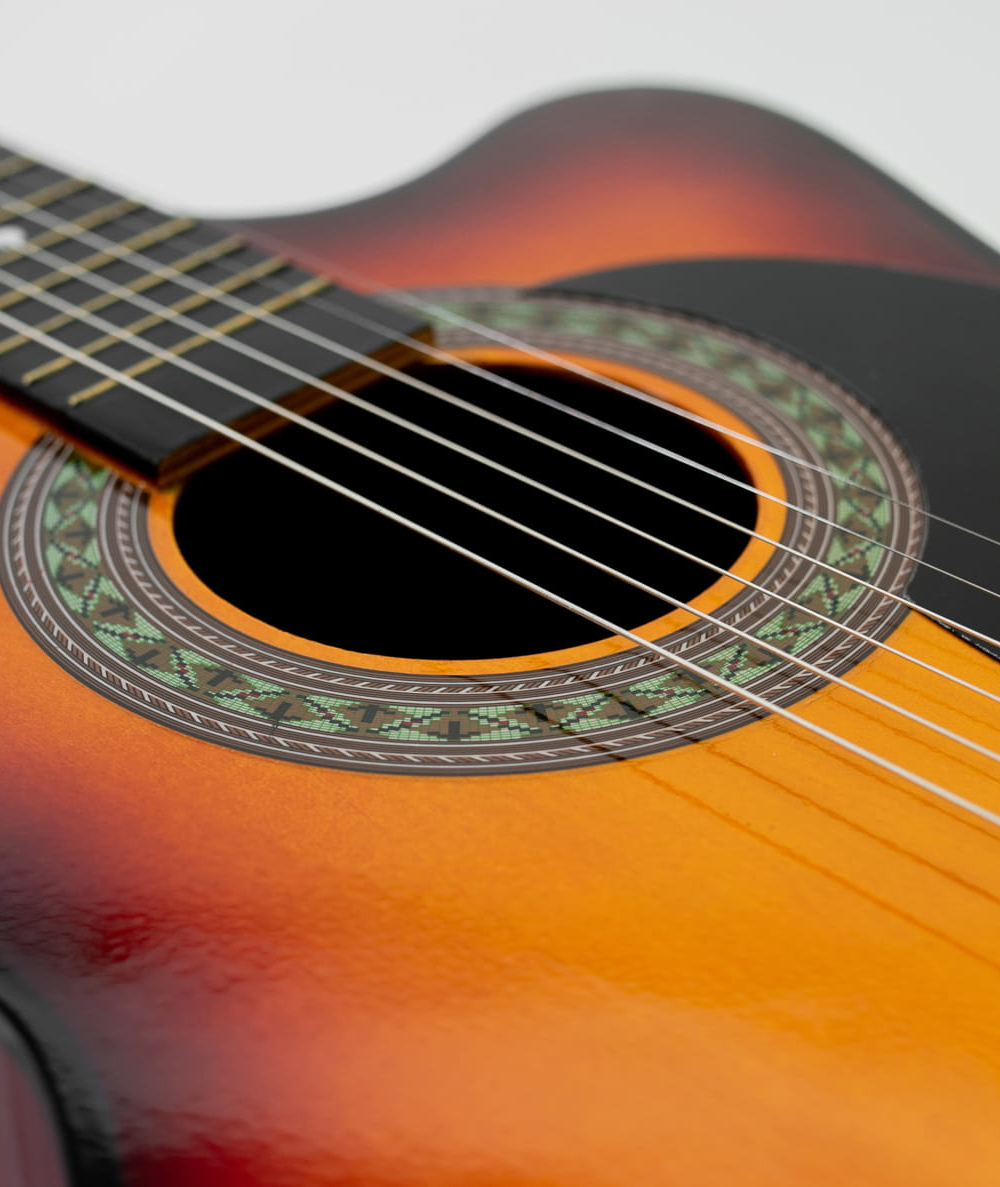 GITARA AKUSTYCZNA PEŁNOWYMIAROWA 4/4 MODENA K-30 + AKCESORIA + TUNER BURSZ. Wersja Praworęczna