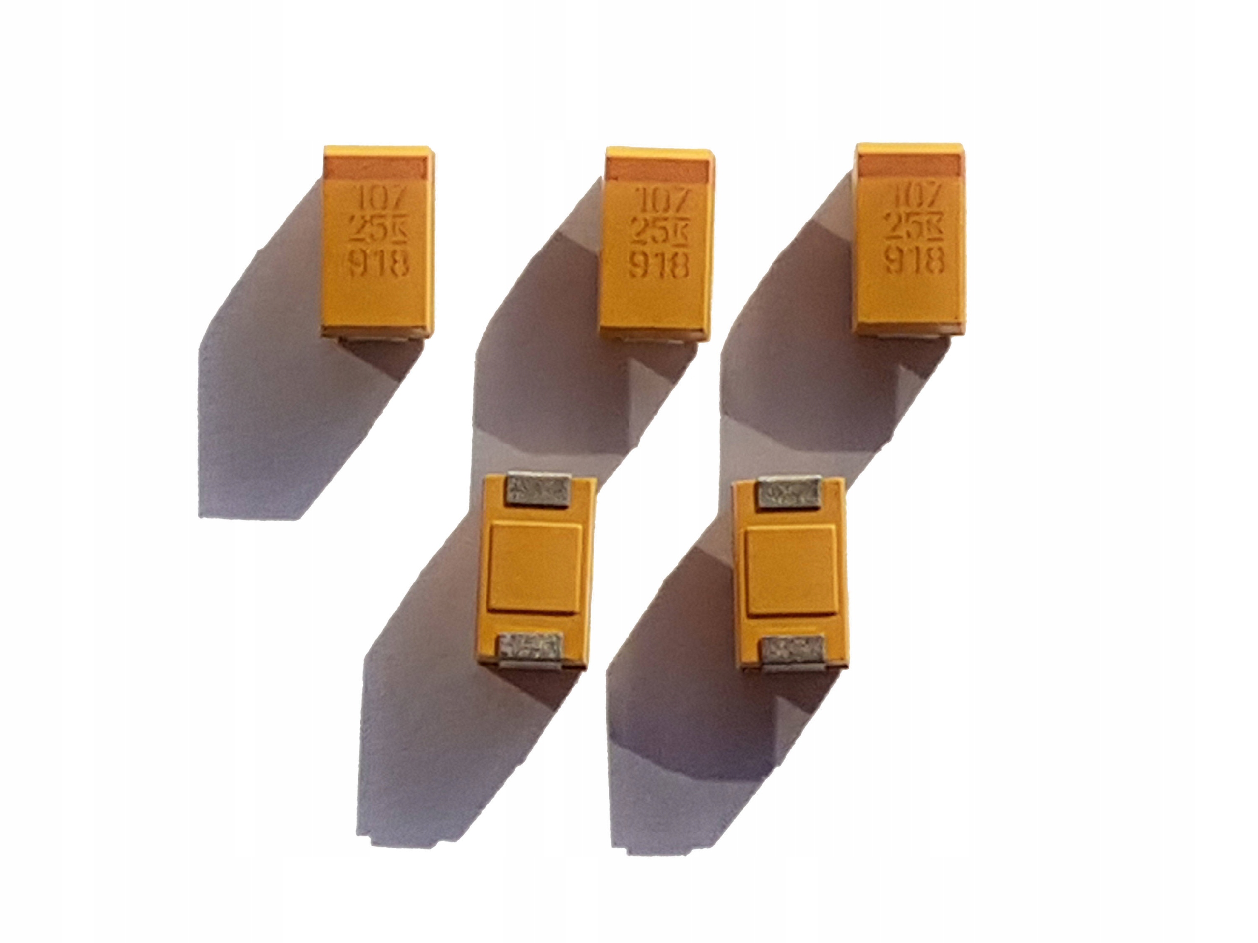 100uF 25V D tantalový, -55 +125°C, low esr 742mA 100kusů