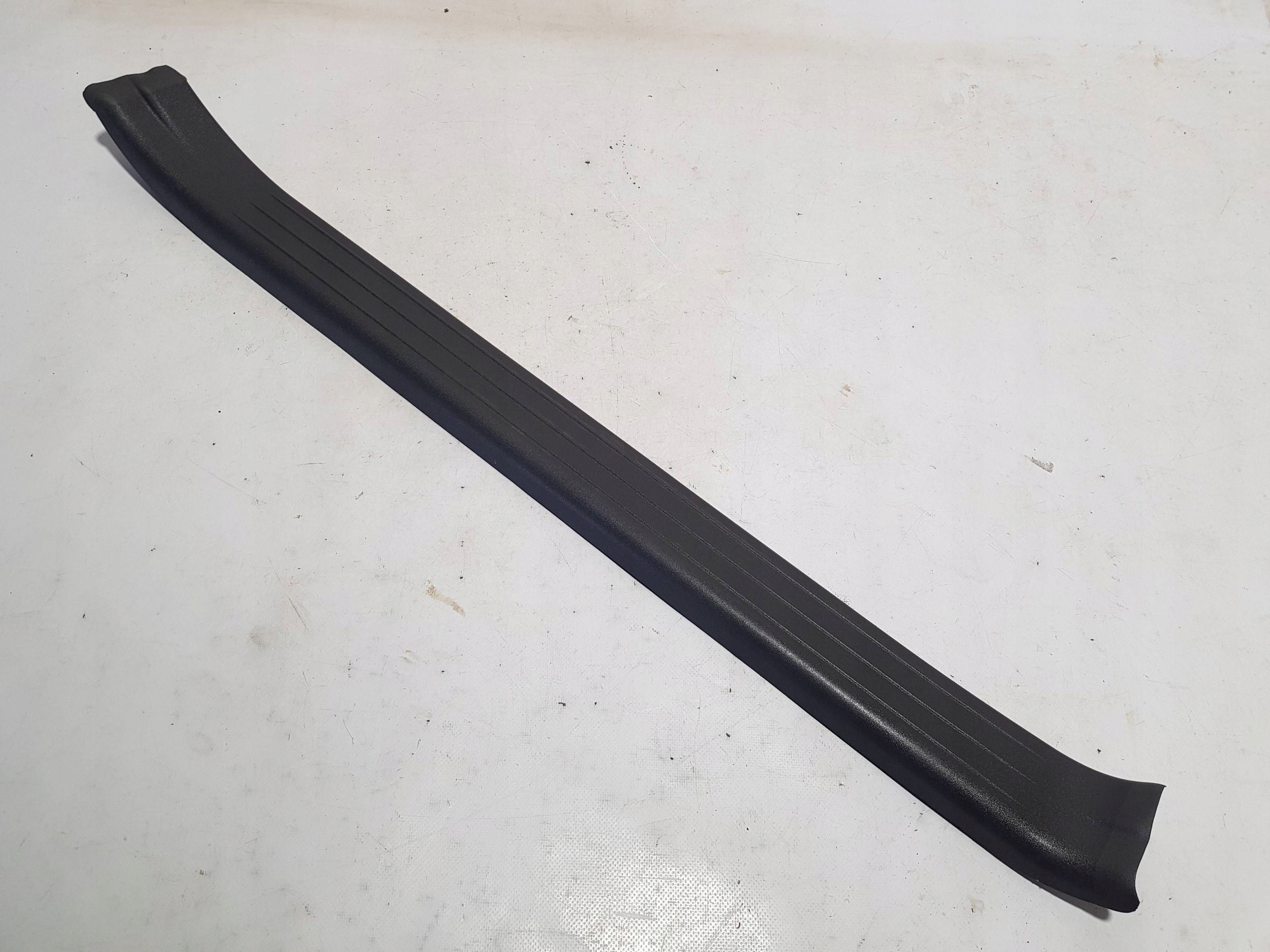 moulding threshold cap left Mercedes SL R230 W230