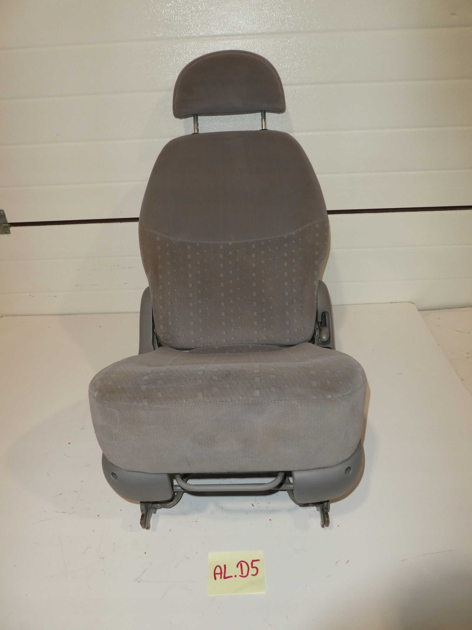 SITZ LINKS HECK VW SHARAN ALHAMBRA GALAXY