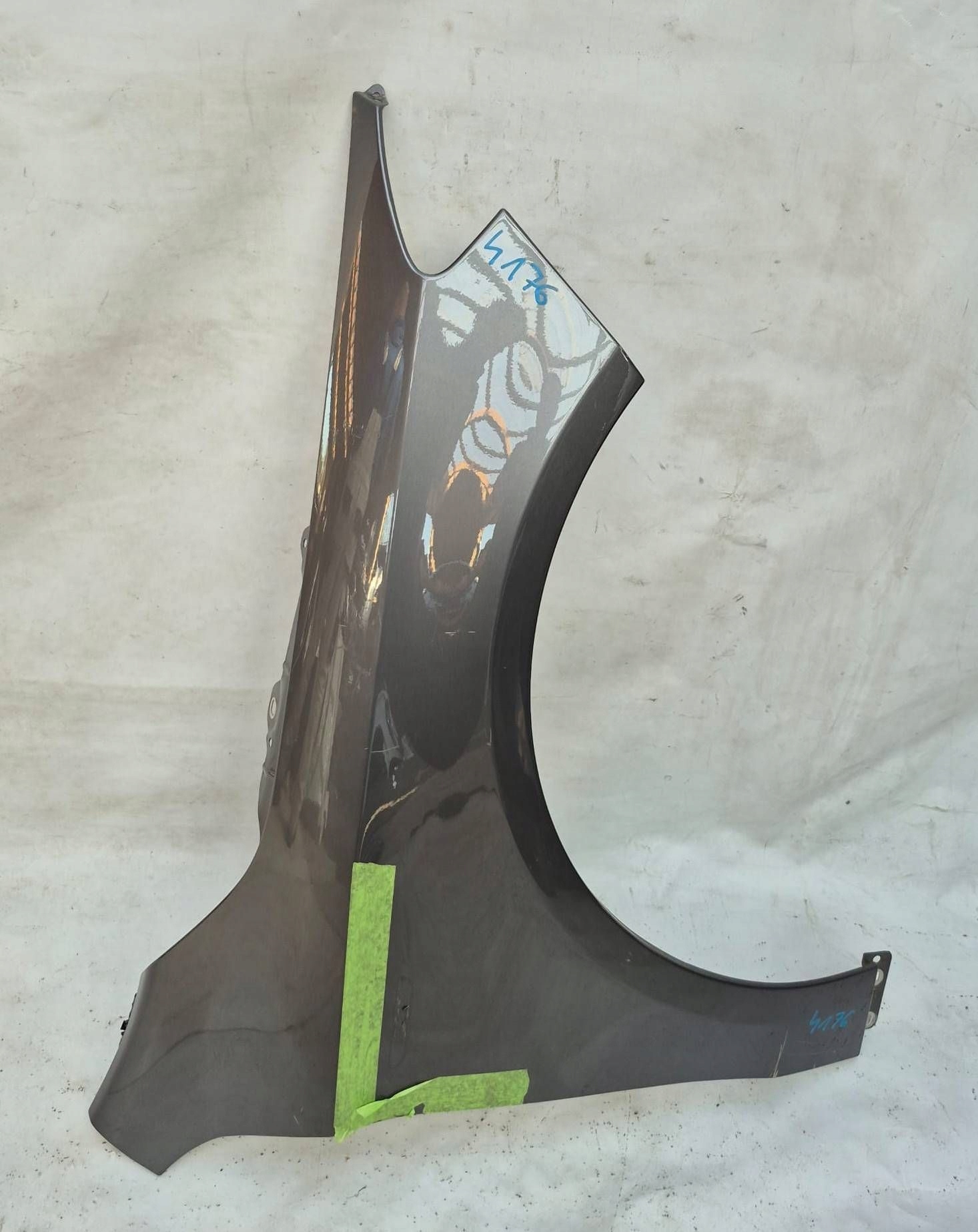 MERCEDES CLA W117 C117 13- fender front front right A1178810201