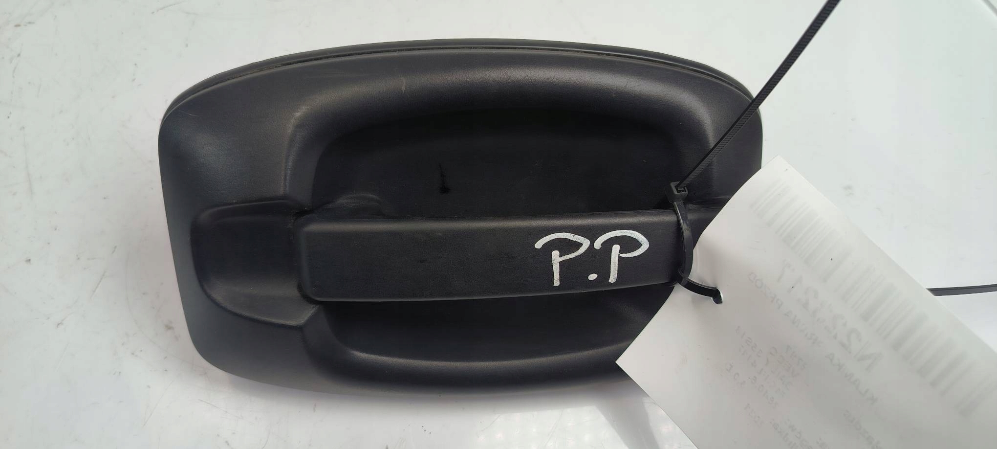 handle right front NV24897 IVECO DAILY 35S18