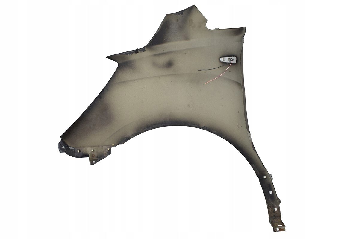 fender front front right HYUNDAI i800 PB5