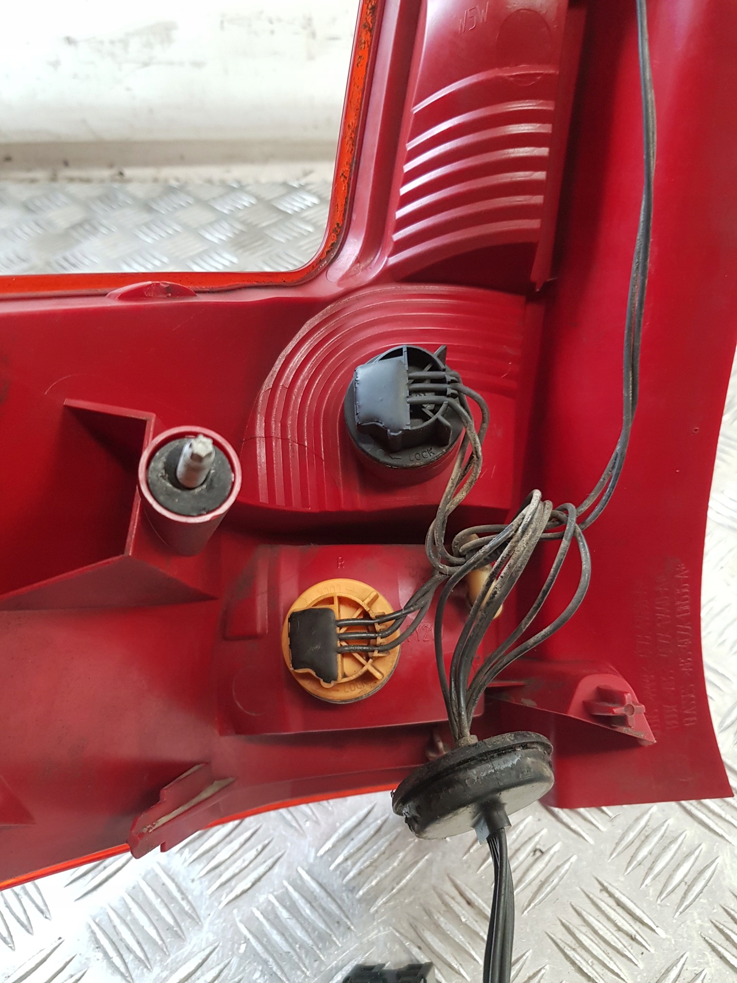 light right rear part 9655863980 CITROEN C4 and 05R- EUROPA