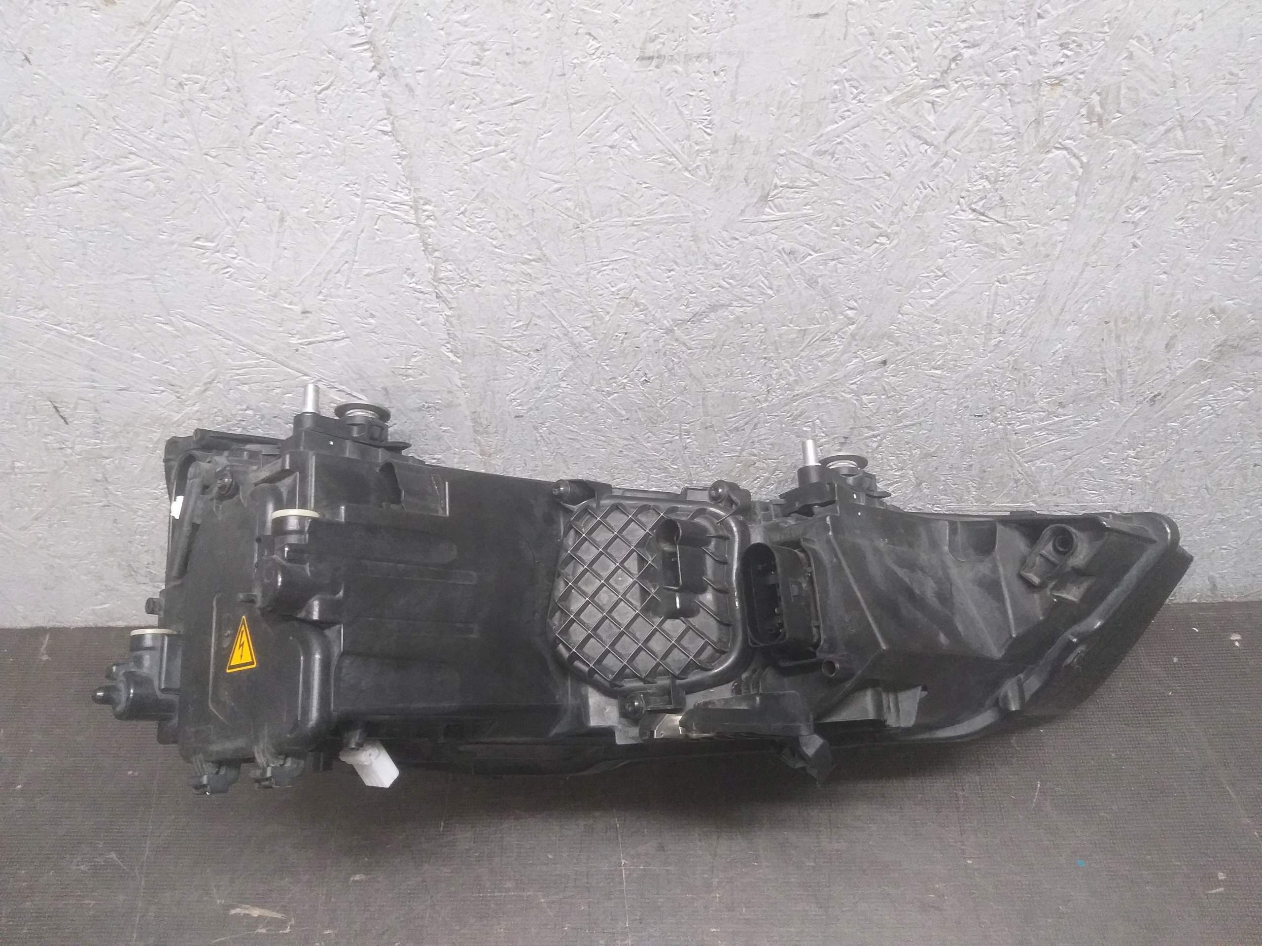 light front left AUDI A1 8XA LIFT 14- XENON LED 8XA941005