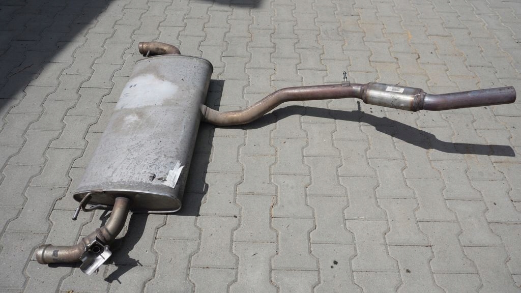 VOLVO XC60 II B4 MILD - exhaust silencer