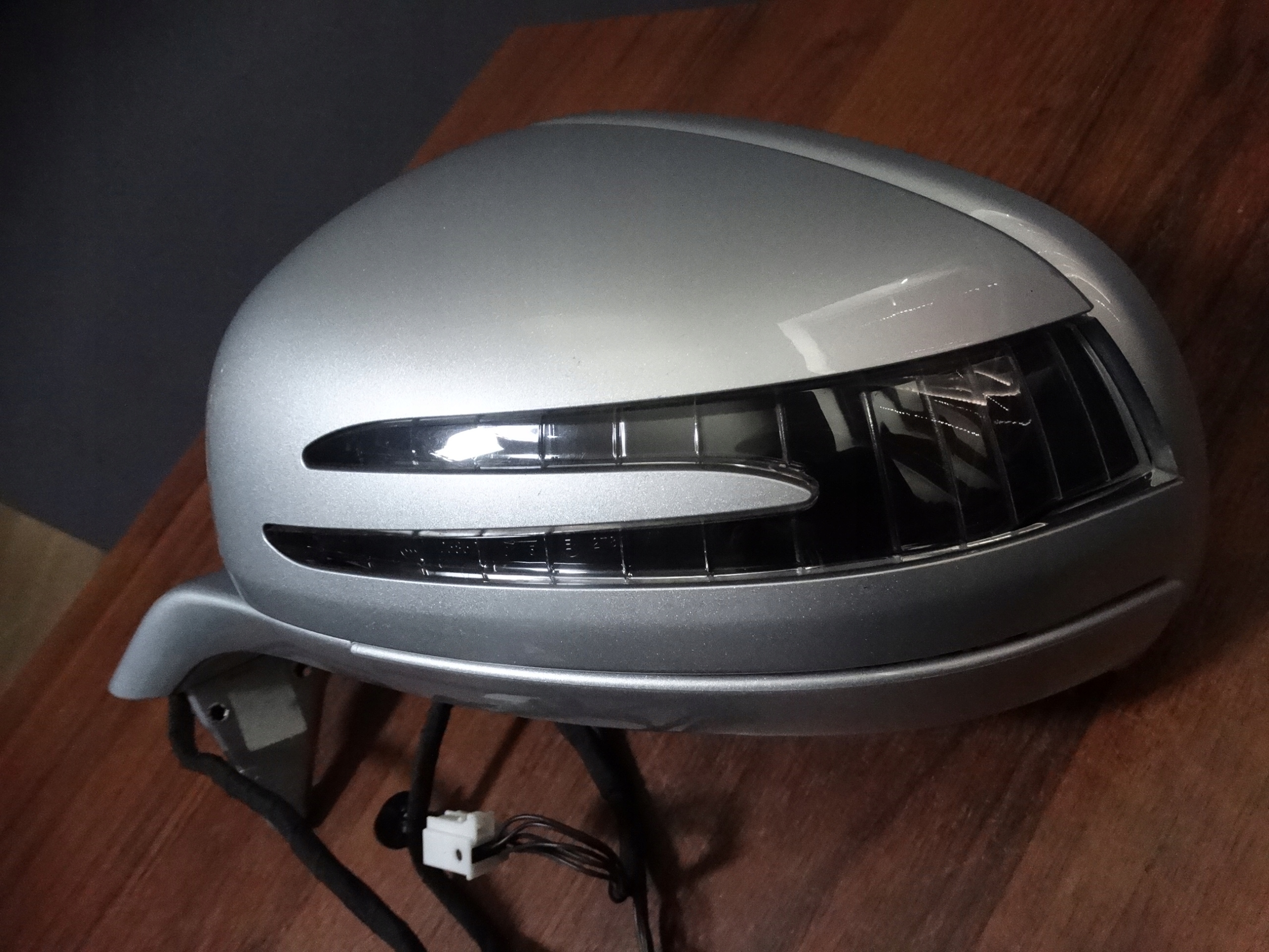 IDEALNE mirror left MERCEDES SLS W197 15PIN 1