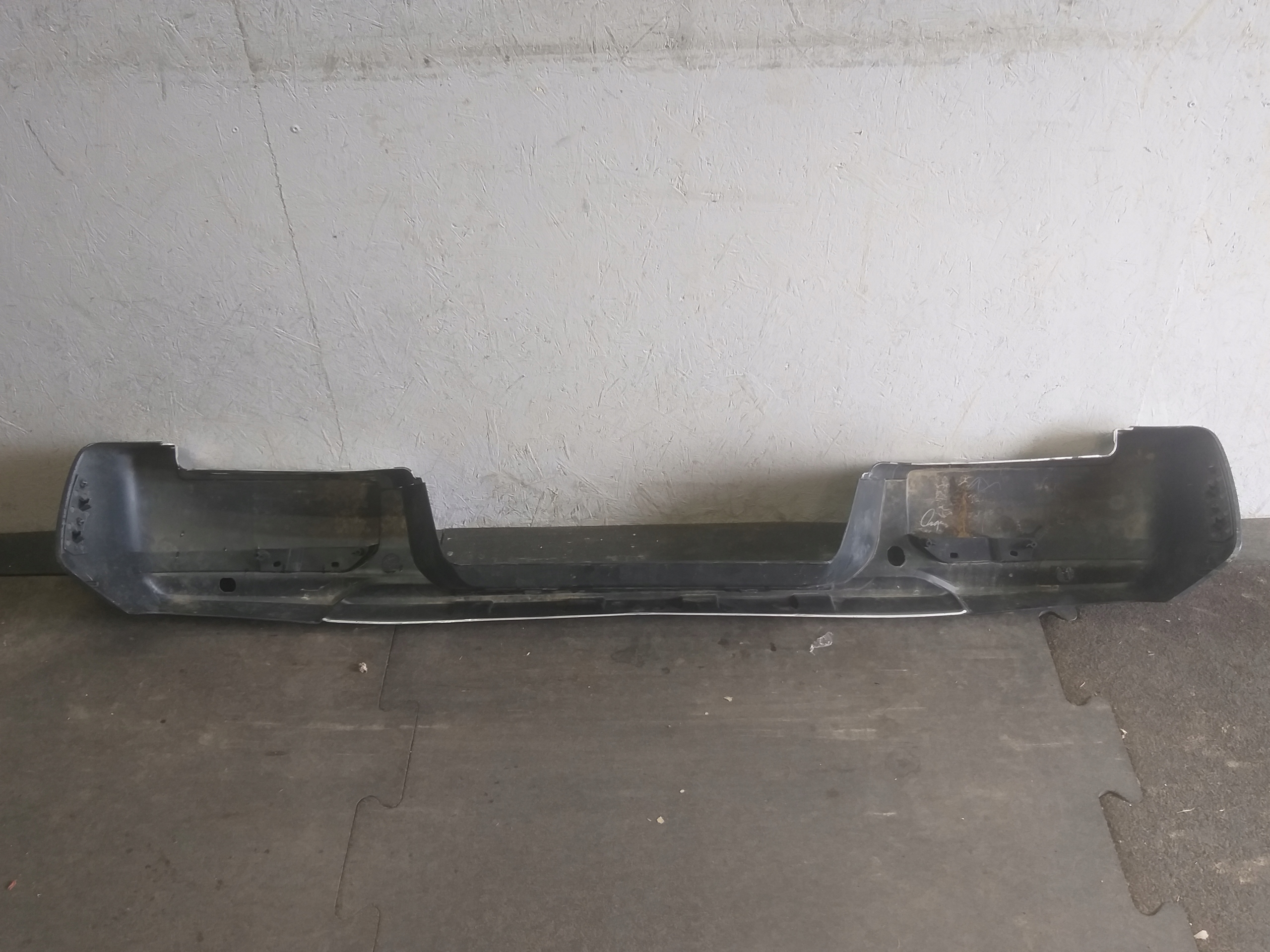 stoßstange heck MITSUBISHI L200 LIFT 19- L-200
