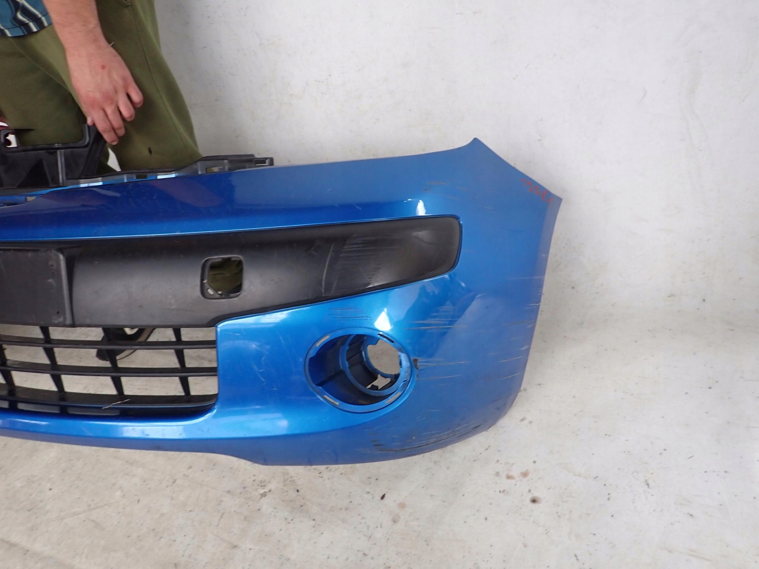 NISSAN NOTE a 1 E11 06- nárazník předek přední