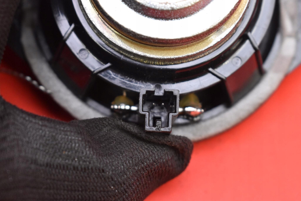 speaker 1004833-01-A TESLA MODEL S 12-20