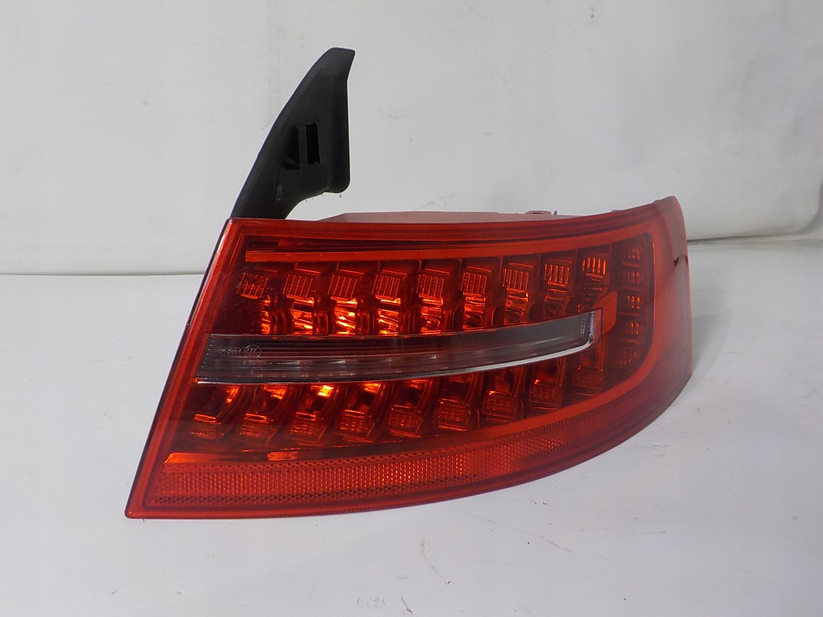 AUDI A6 C6 sedan LIFT light right rear part rear