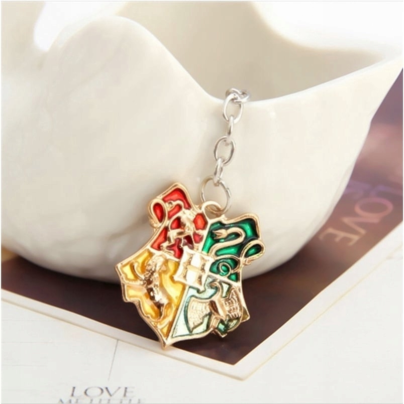 NASZYJNIK HERB HOGWART HARRY POTTER KOLOR ZŁOTY Marka Inna marka