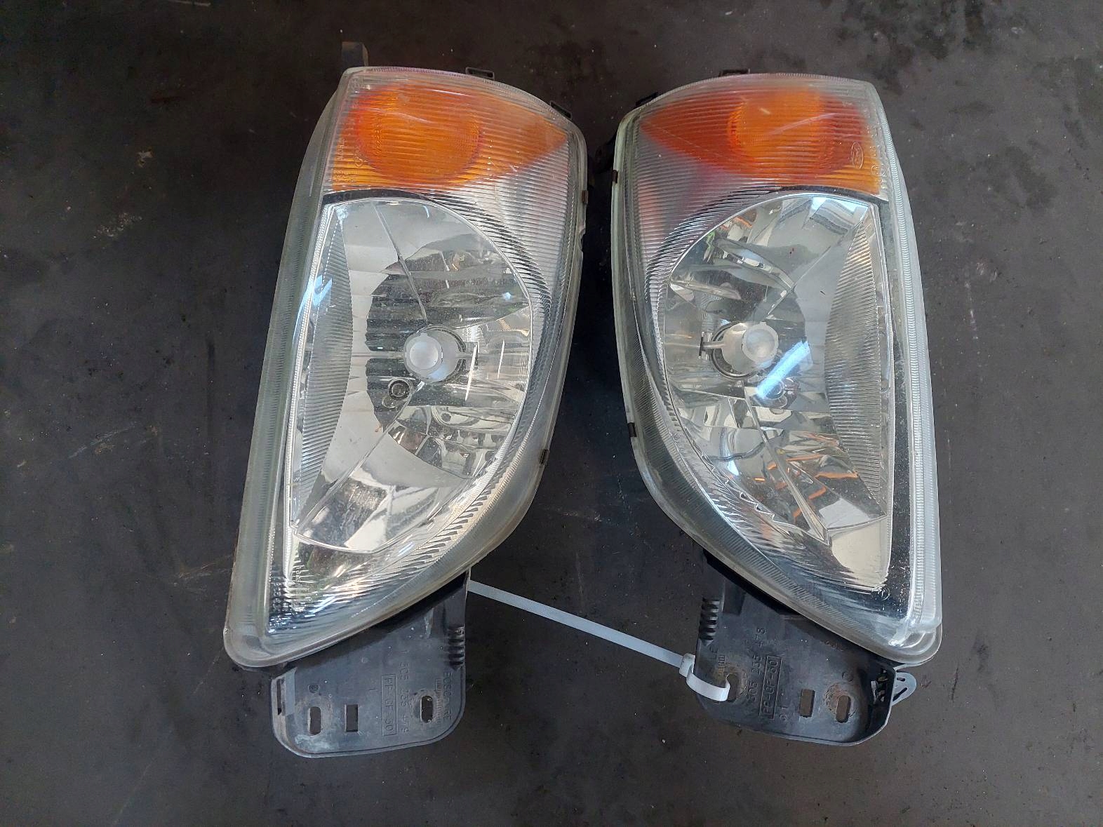complete front bonnet bumper light FORD FIESTA MK4 LIFT 19