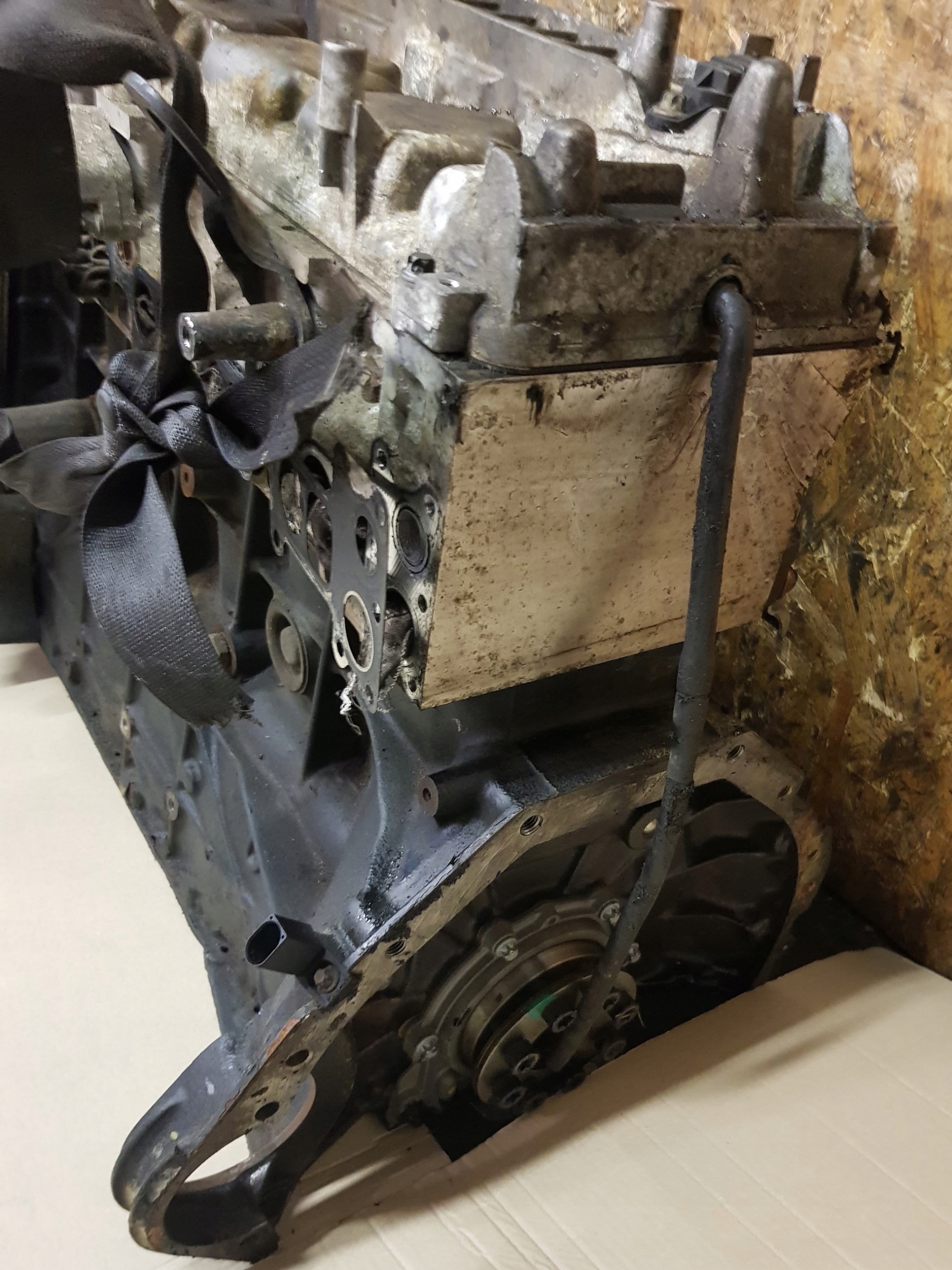MERCEDES E W211 3.2 CDI 2003 648 engine 207 TYS KM