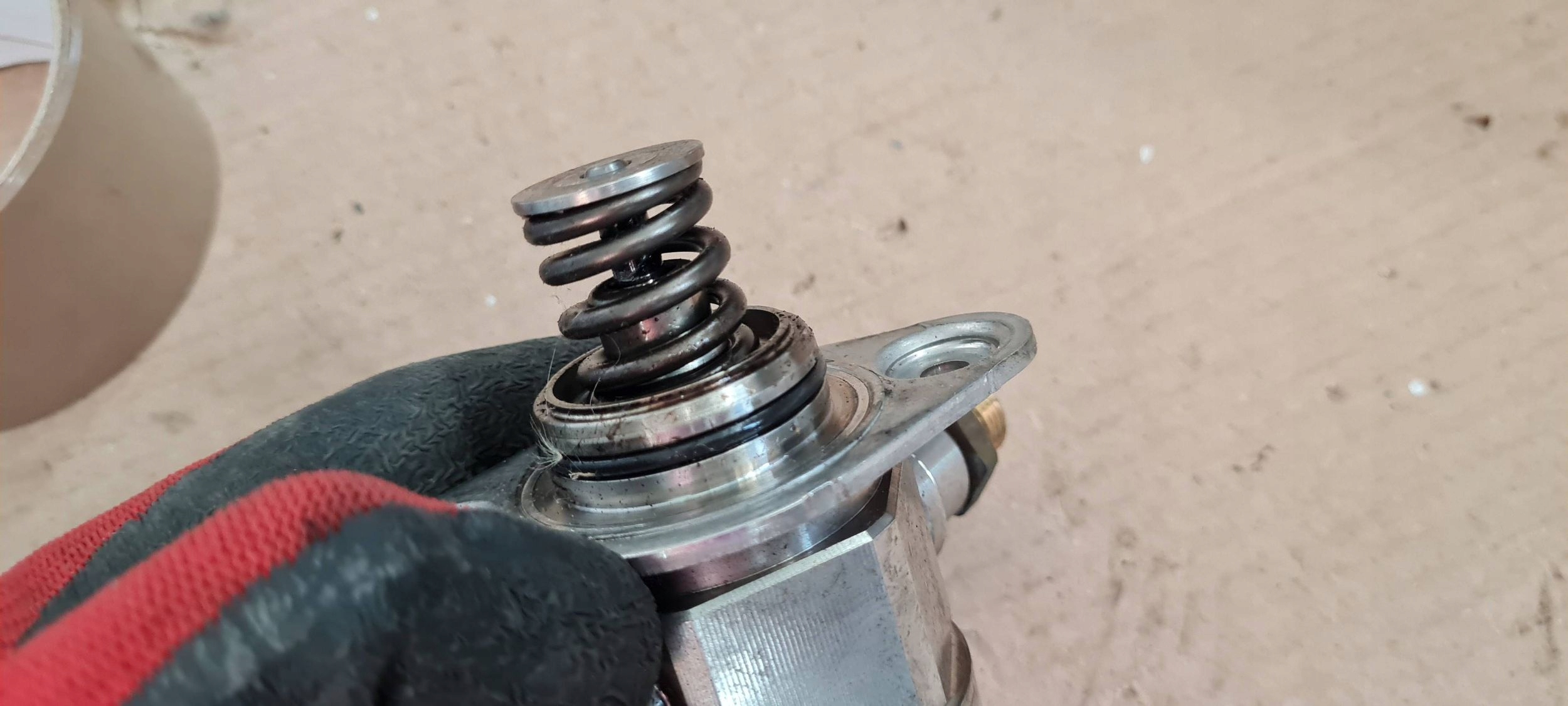 A4 B8 A5 feed pump 1.8 2.0 TFSI CDH 06H127025N