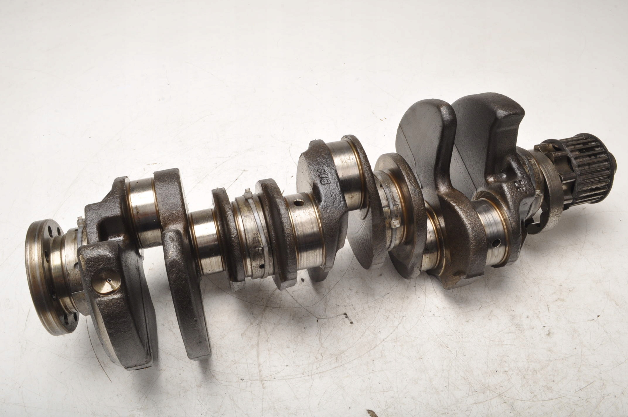 CHRYSLER 300M 3.5 WAŁ KORBOWY