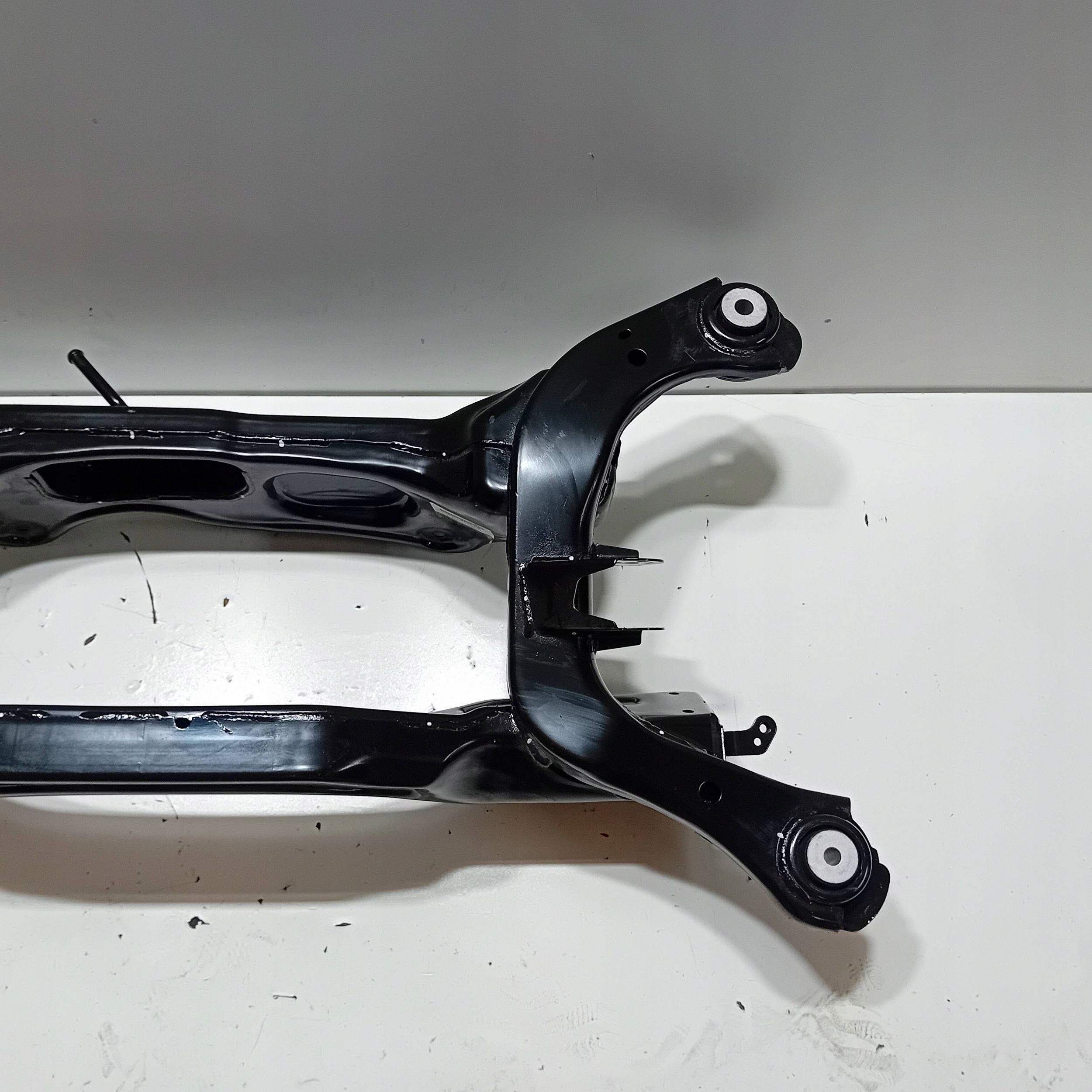 Mitsubishi Eclipse Cross sanki wspornik Rama pomocnicza tylna Producent części Mitsubishi OE