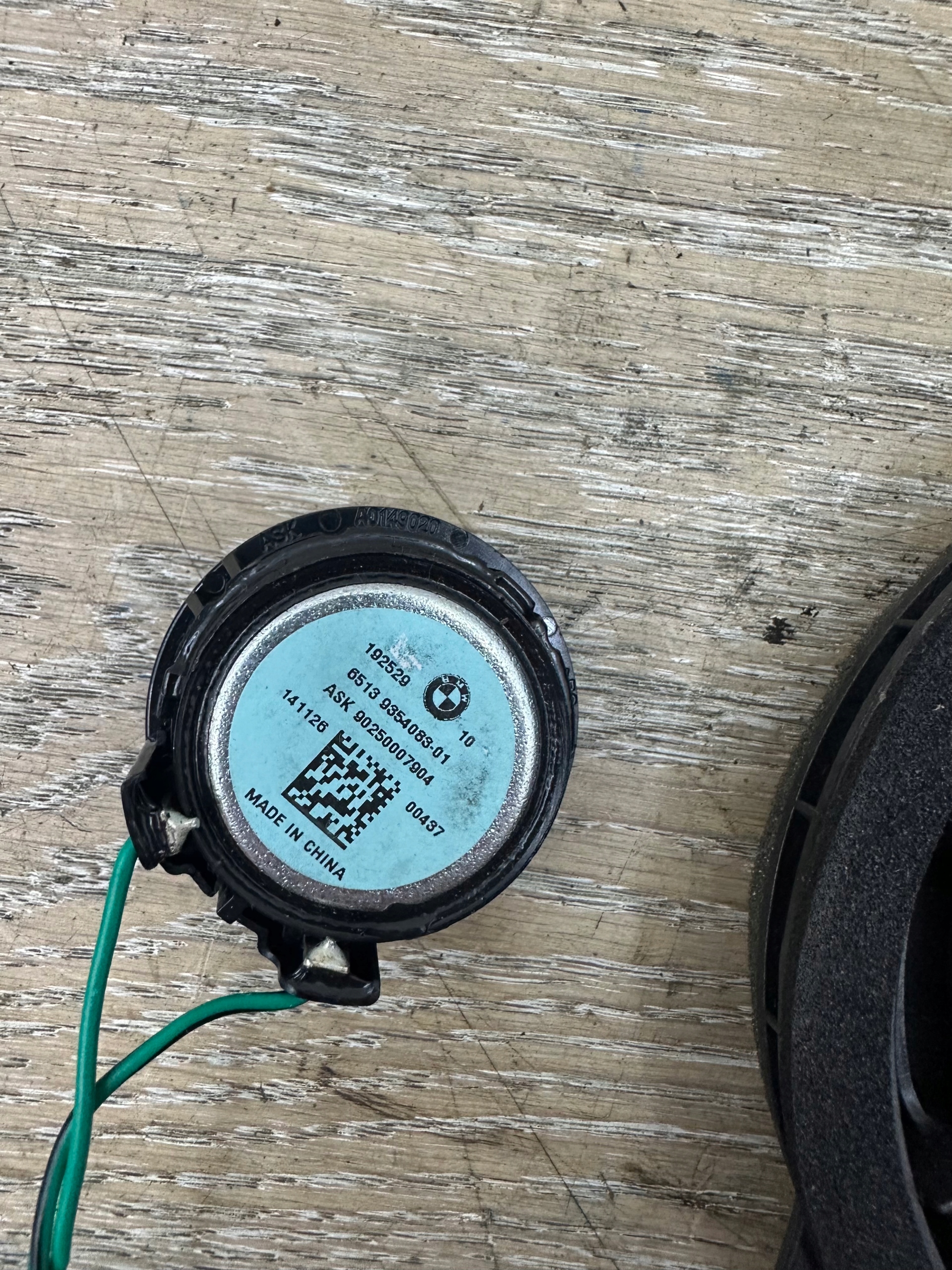 speaker FABRYCZNY original 9354085 BMW 5 G30 18R