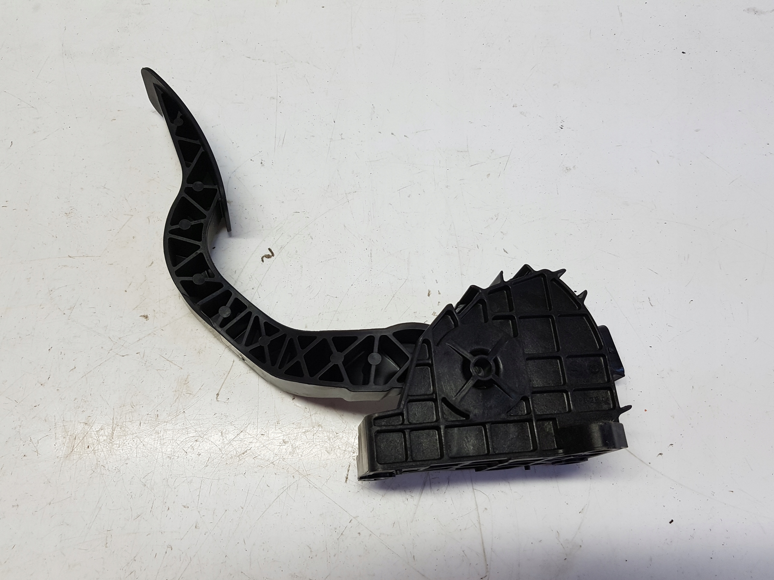 TESLA МОДЕЛЬ III 3 Y педаль газу потенціометр