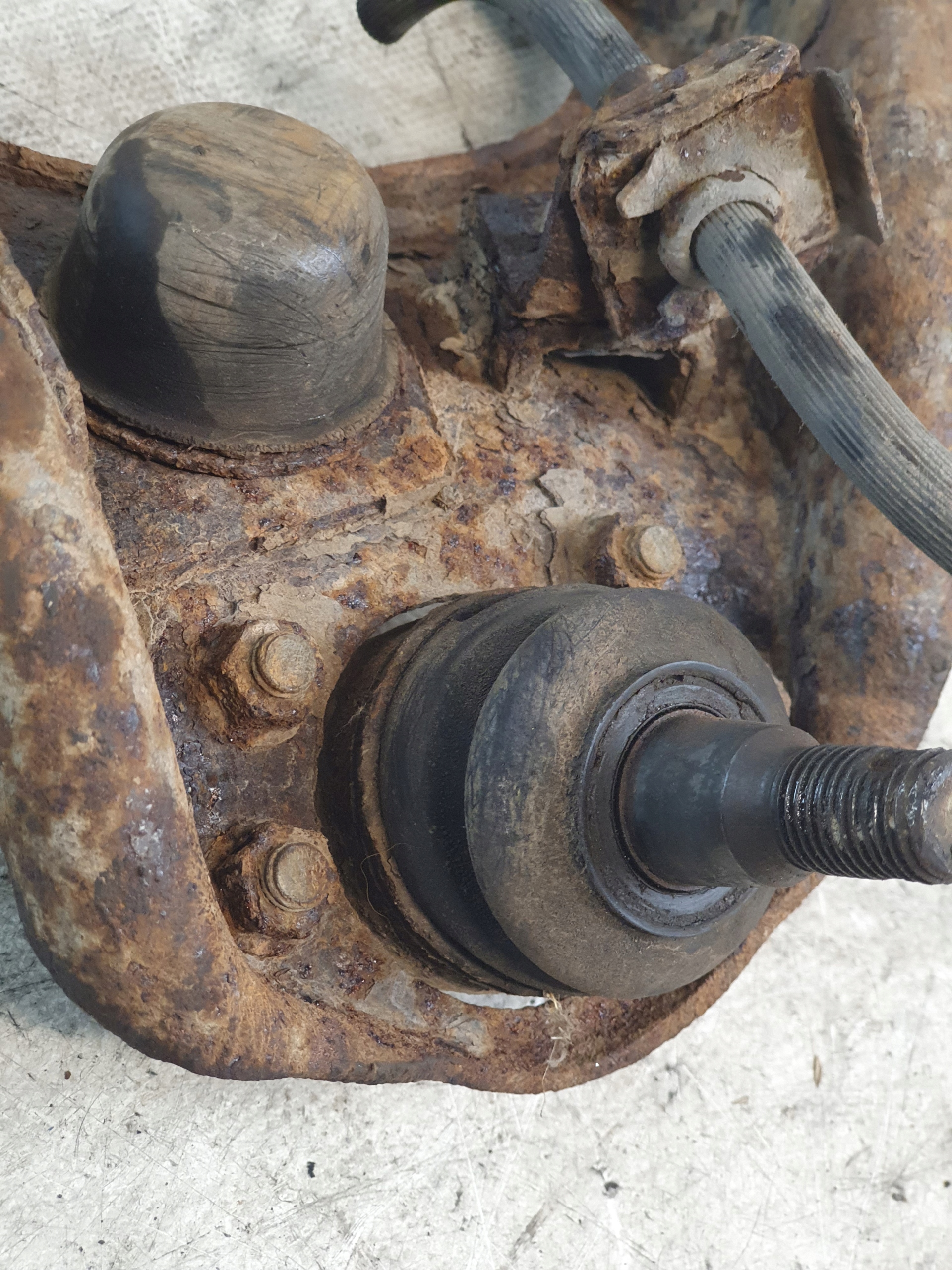 arm upper right front OPEL FRONTERA A 2.4B